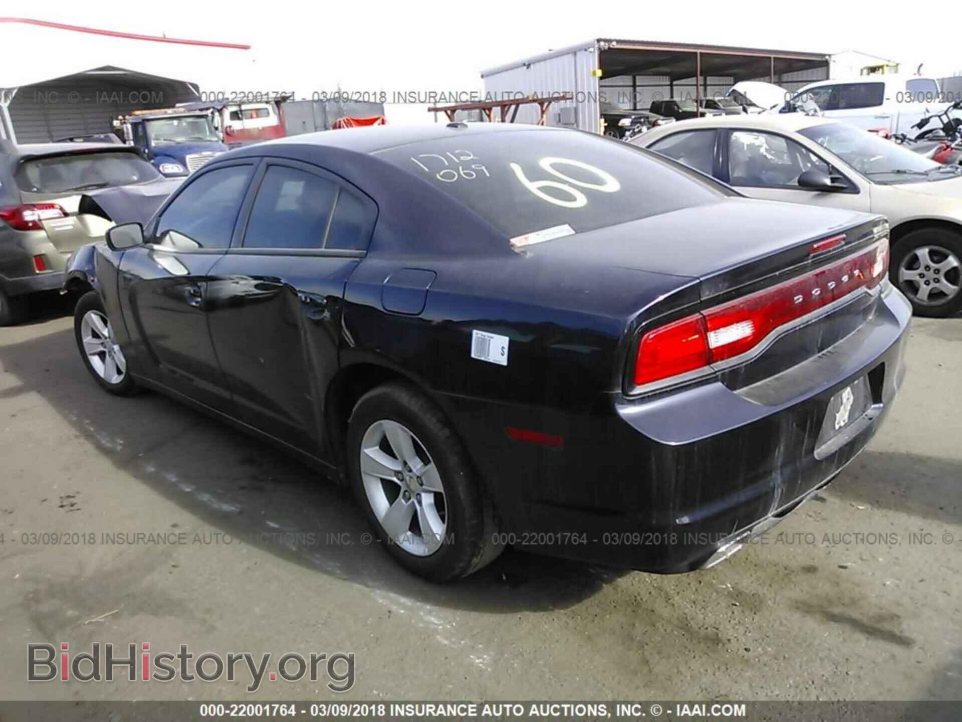 2012 Dodge Charger - VIN: 2C3CDXBG4CH260684 - Фото 3