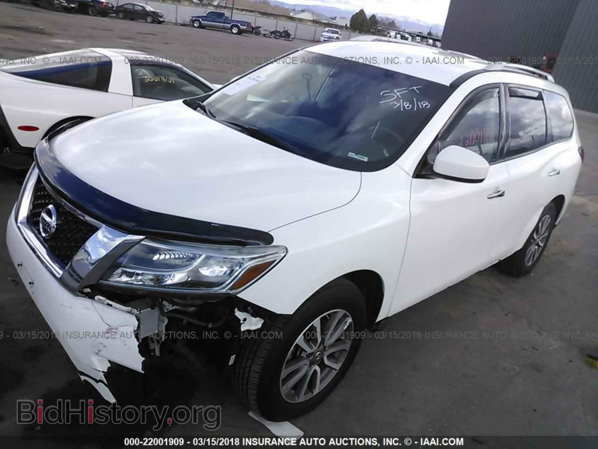 2013 Nissan Pathfinder - VIN: 5N1AR2MM1DC665721 - Фото 2