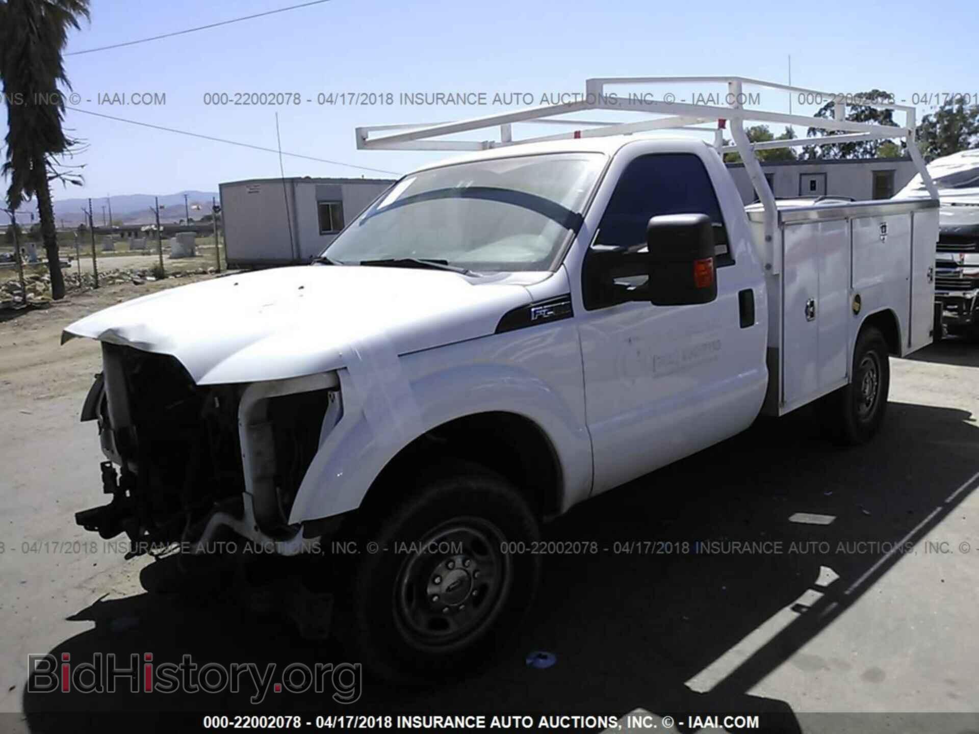 2015 Ford F250 - VIN: 1FDBF2A67FEB97584 - Photo 2