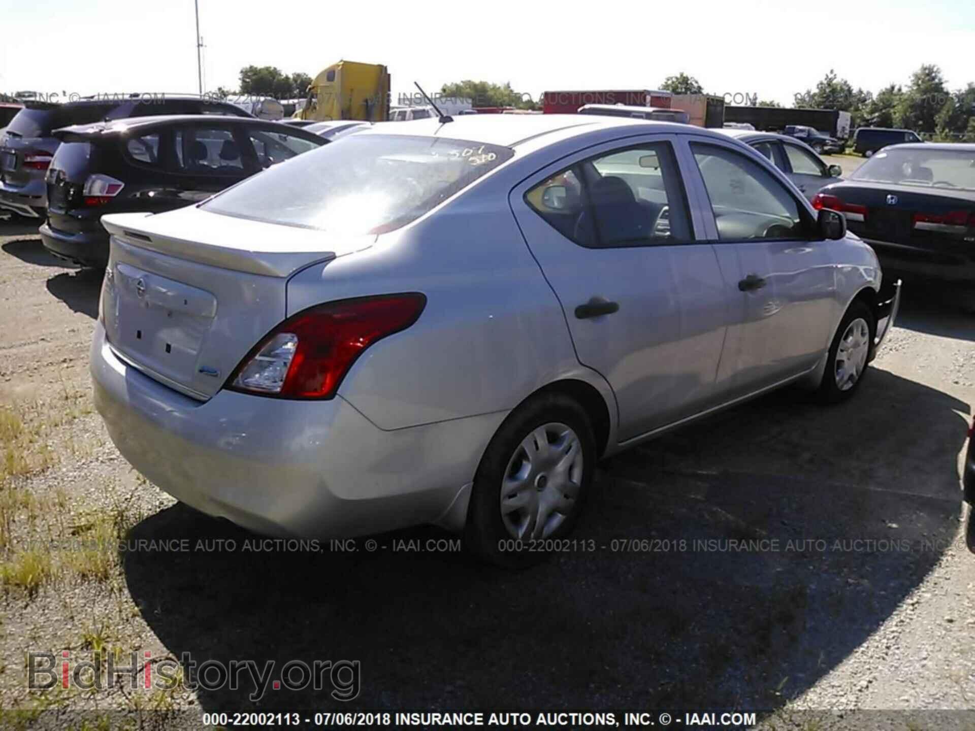 2014 Nissan Versa - VIN: 3N1CN7AP8EL830242 - Фото 4