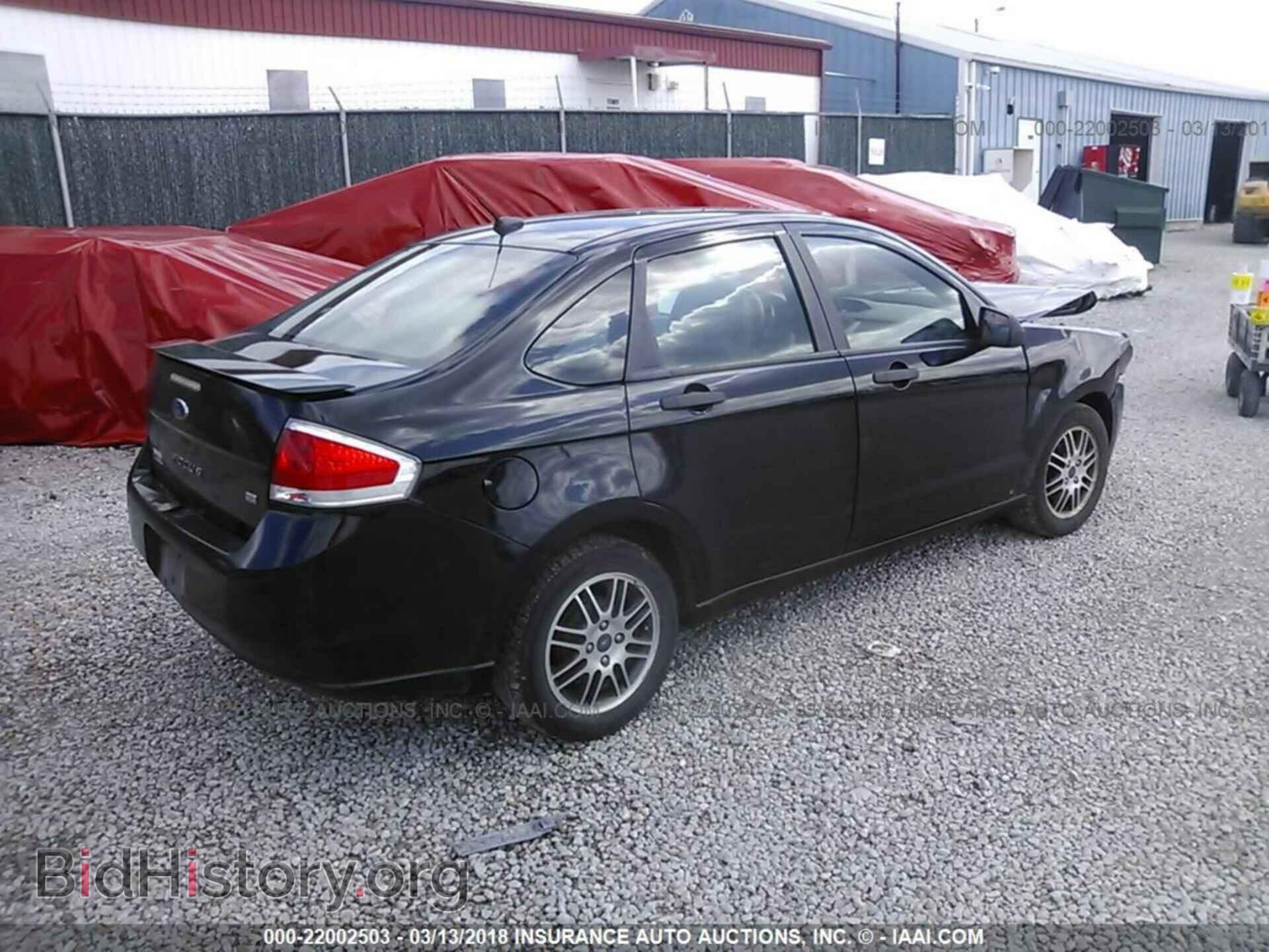 2011 Ford Focus - VIN: 1FAHP3FN7BW189027 - Фото 4