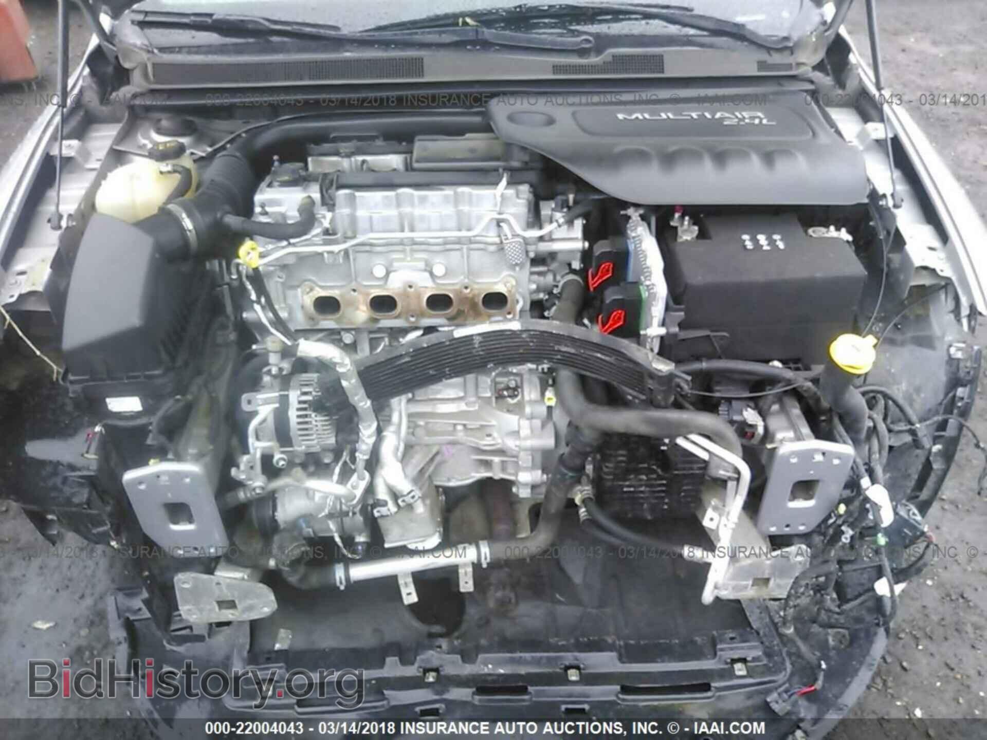 2015 Chrysler 200 - VIN: 1C3CCCAB0FN625066 - Photo 10