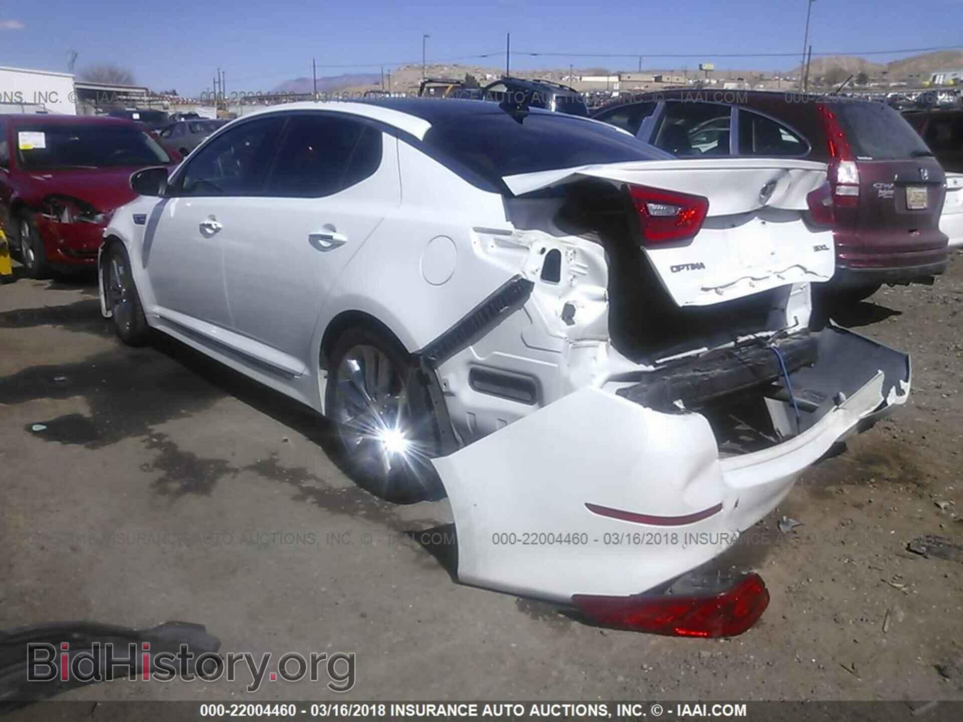 2014 Kia Optima - VIN: 5XXGR4A64EG310155 - Photo 3