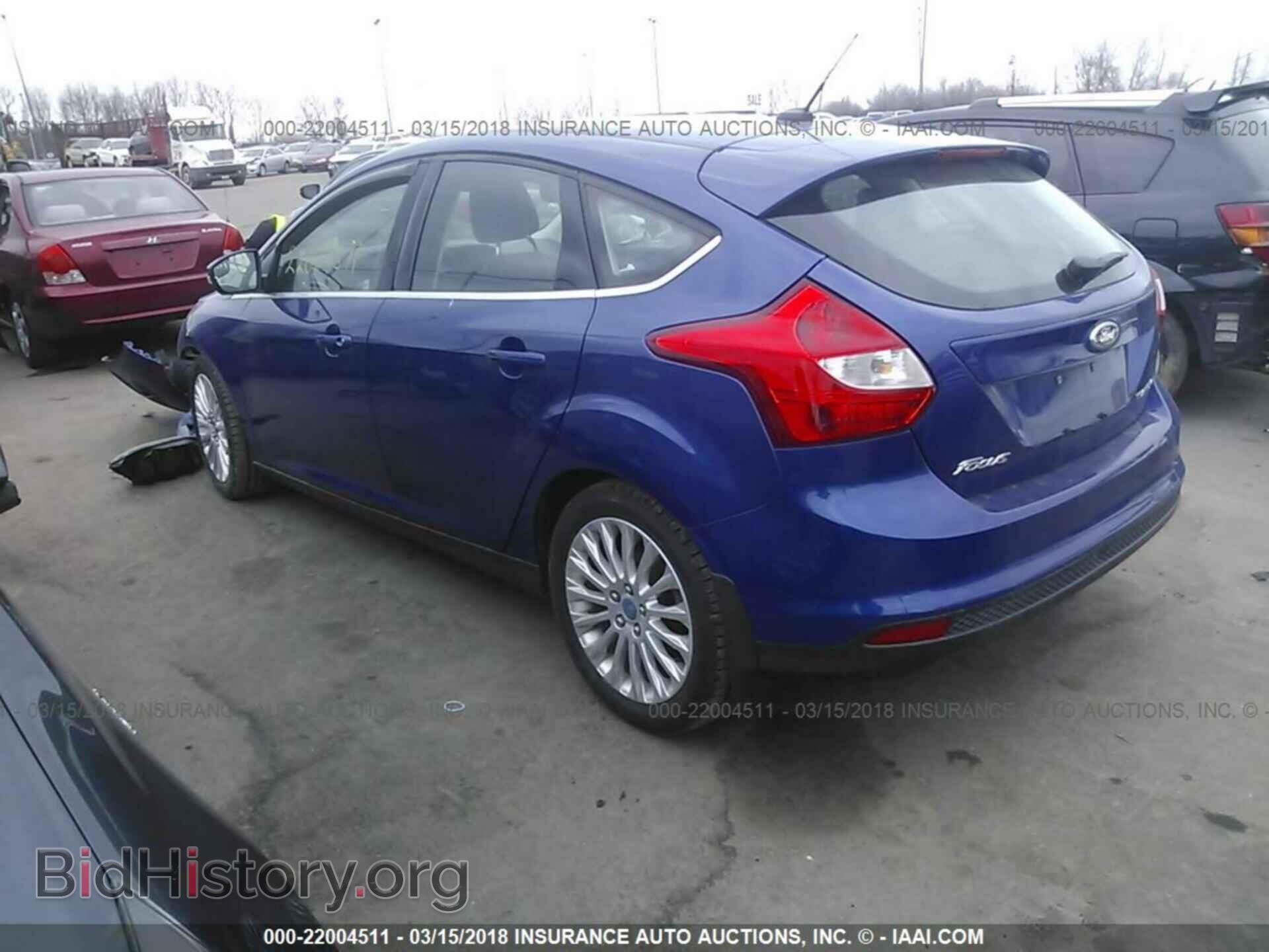 2012 Ford Focus - VIN: 1FAHP3N22CL248673 - Photo 3