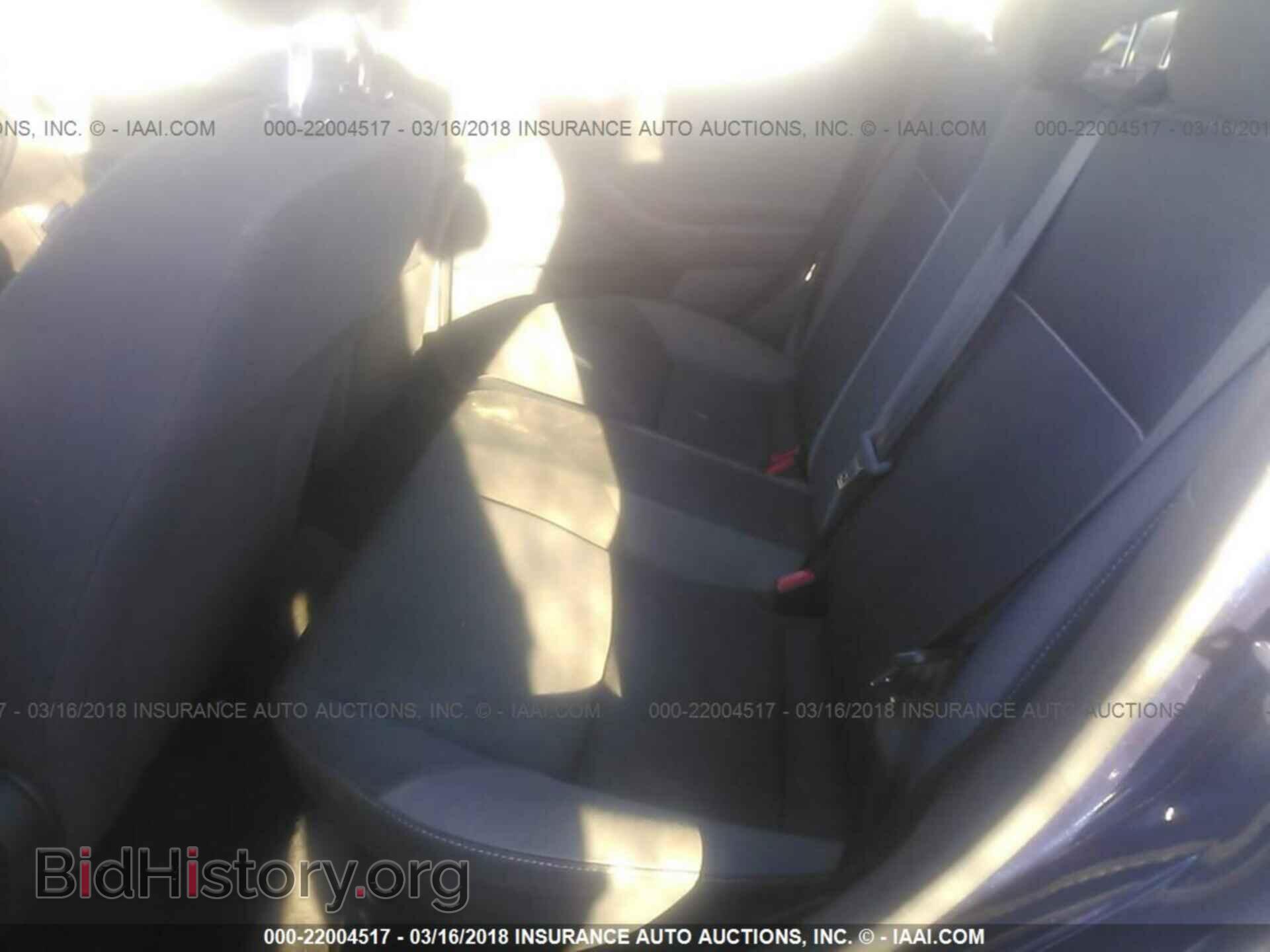 2012 Ford Focus - VIN: 1FAHP3F24CL157466 - Photo 8