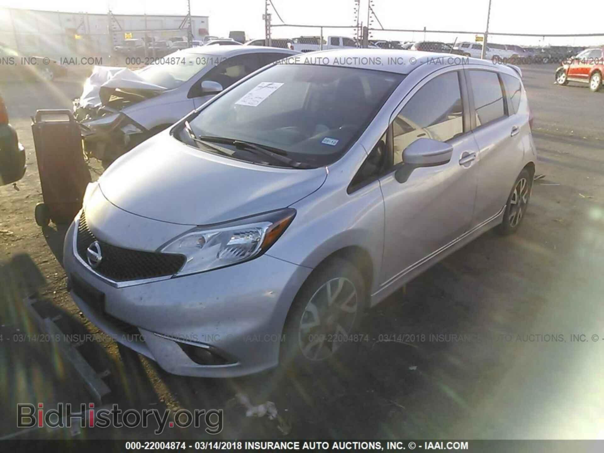 2016 Nissan Versa note - VIN: 3N1CE2CP5GL387406 - Фото 2