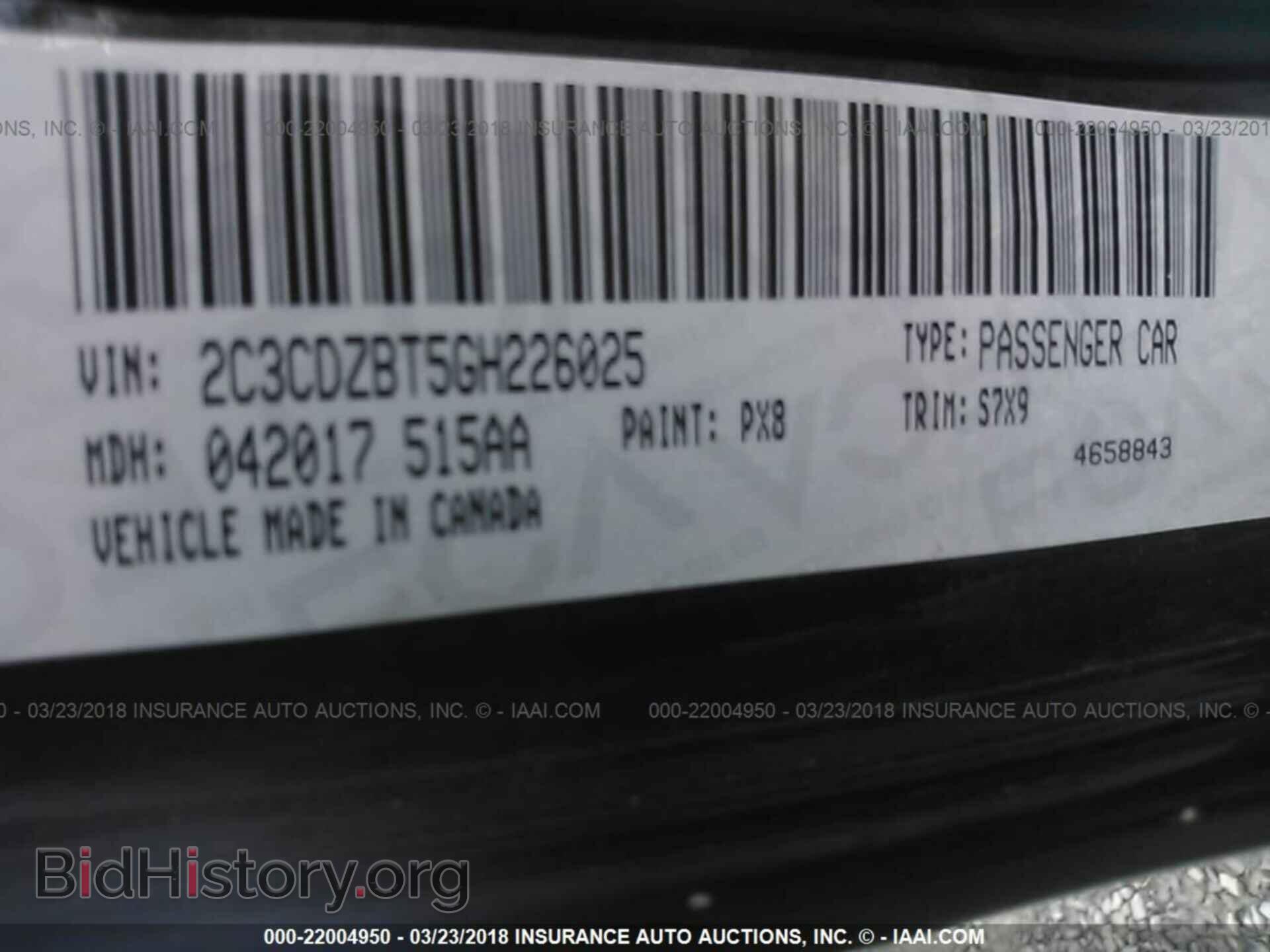 2016 Dodge Challenger - VIN: 2C3CDZBT5GH226025 - Photo 9