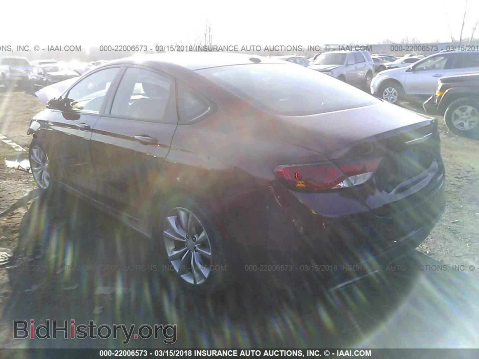 2015 Chrysler 200 - VIN: 1C3CCCBB3FN738282 - Photo 3