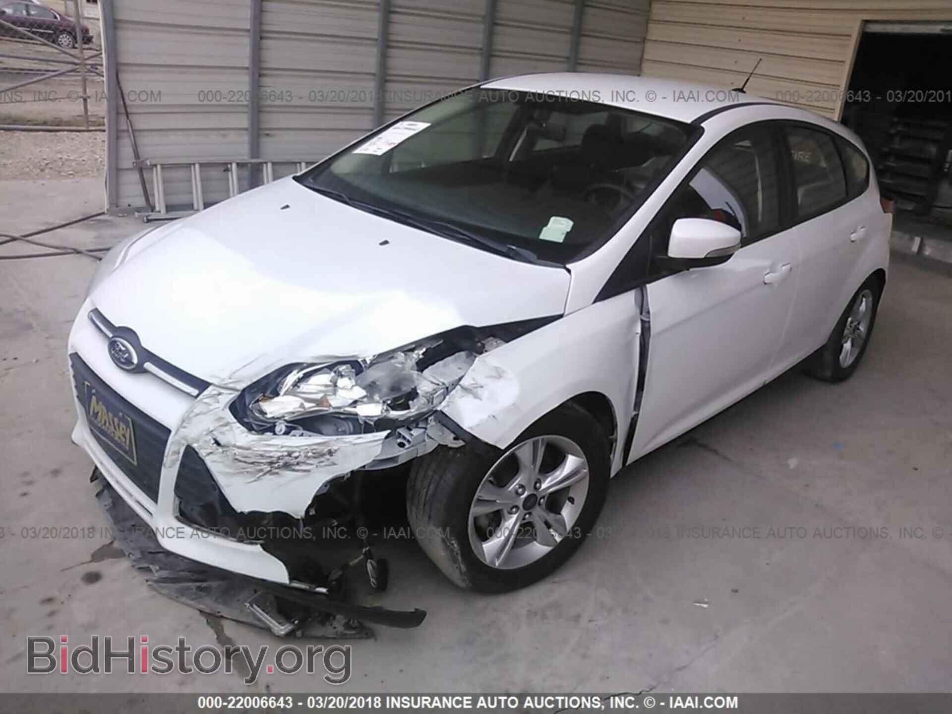 2014 Ford Focus - VIN: 1FADP3K2XEL376049 - Фото 2