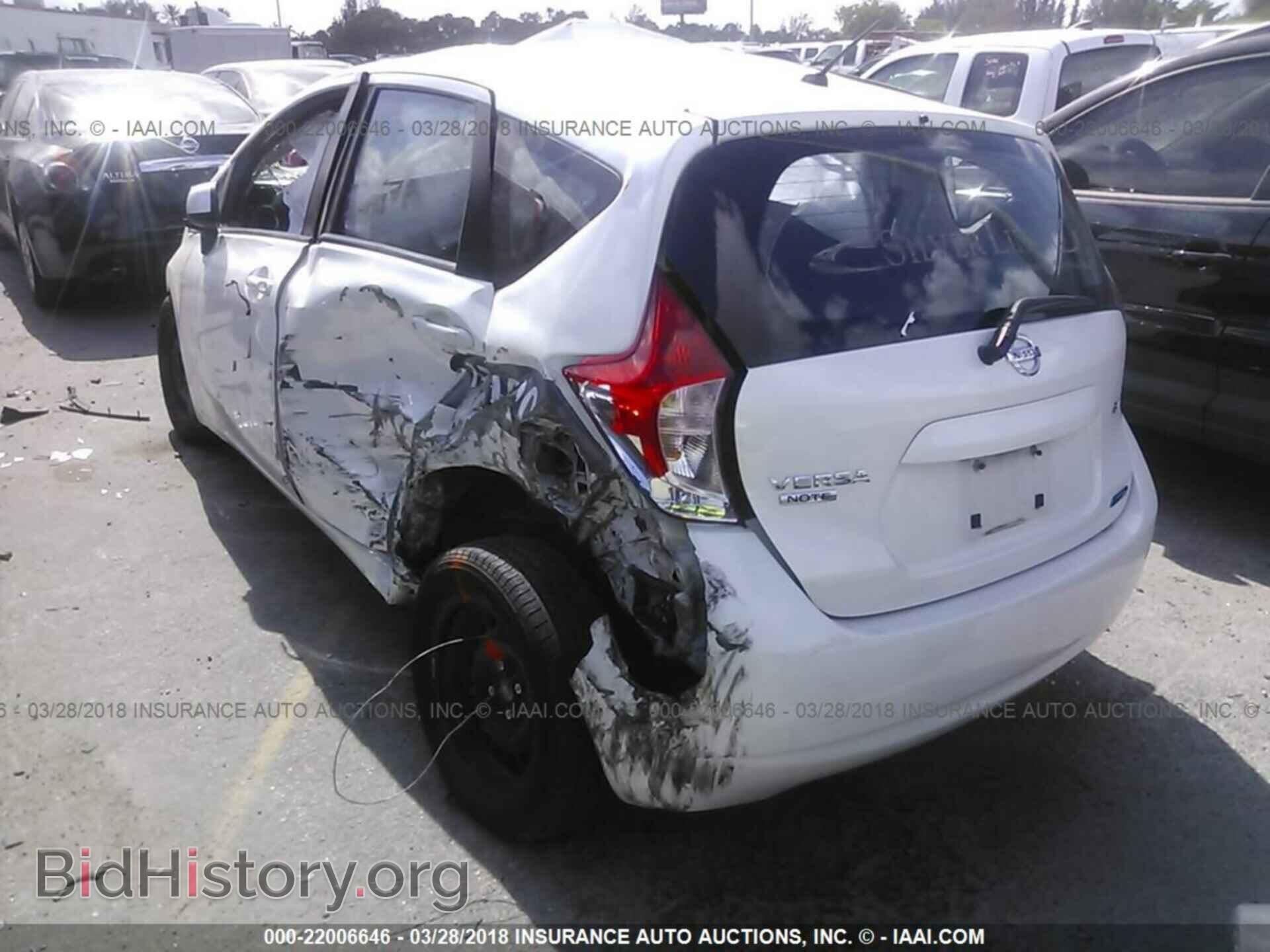 2014 Nissan Versa note - VIN: 3N1CE2CP2EL391572 - Photo 3