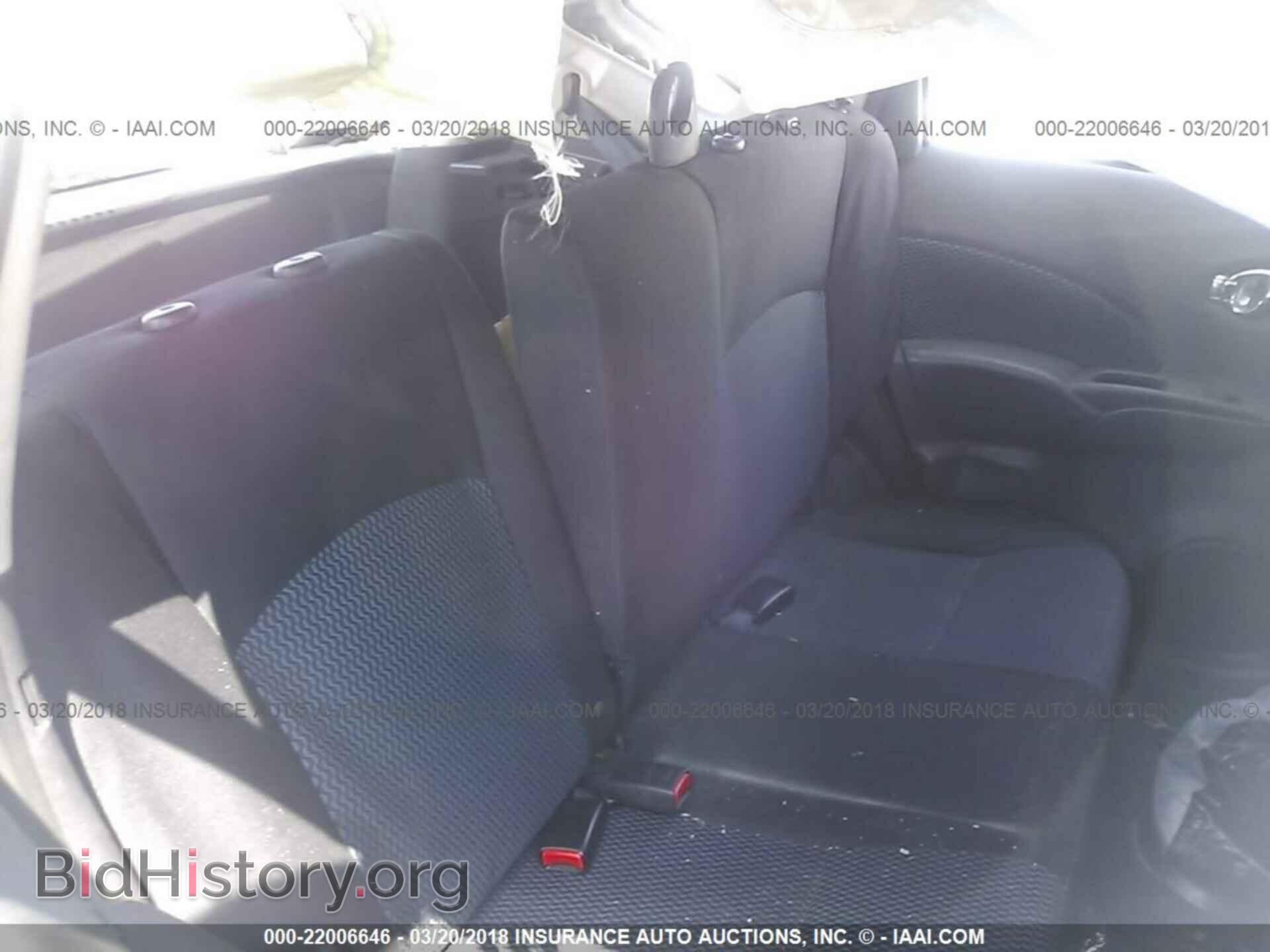 2014 Nissan Versa note - VIN: 3N1CE2CP2EL391572 - Photo 8