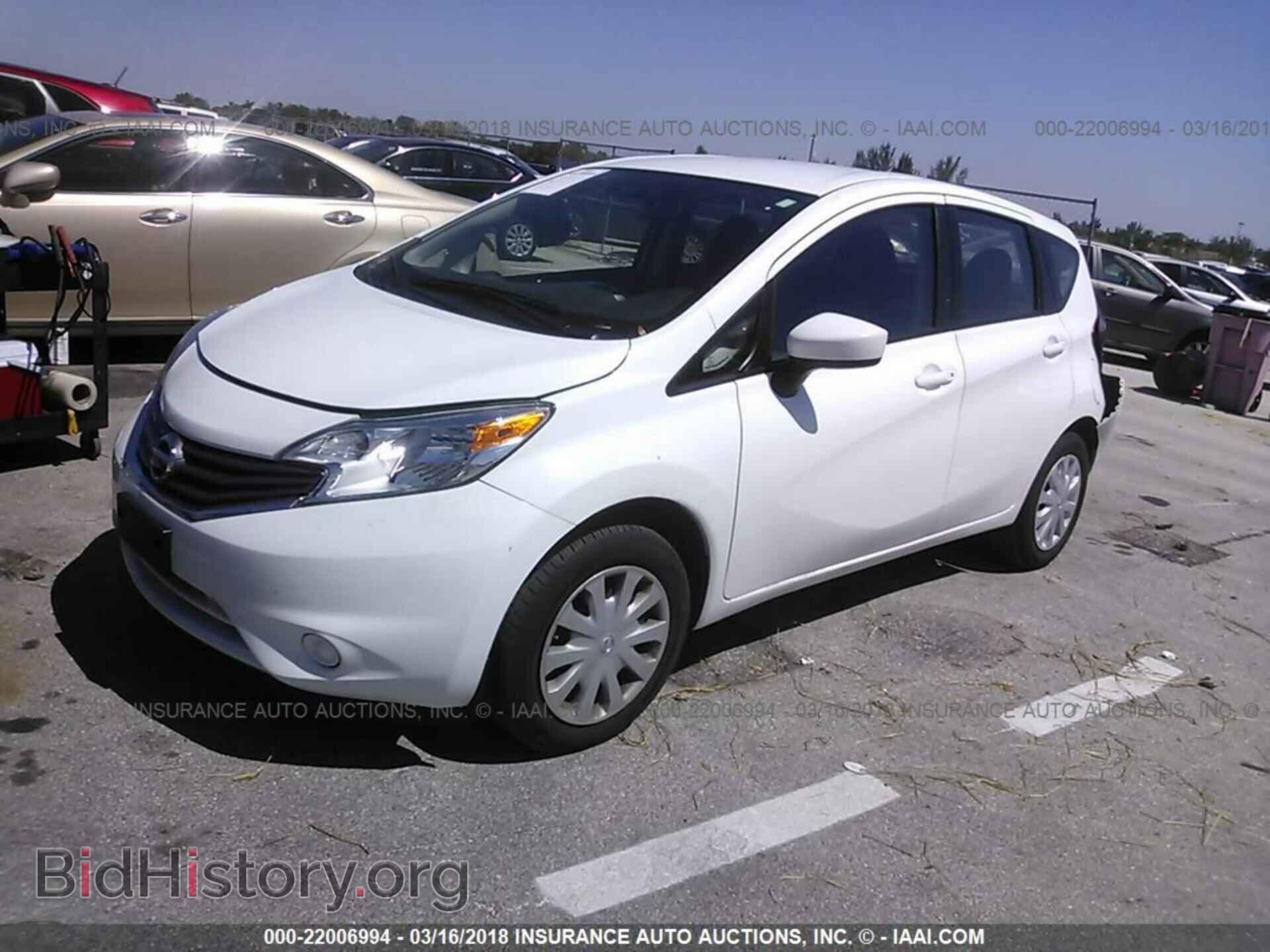 2016 Nissan Versa note - VIN: 3N1CE2CP2GL369722 - Photo 2