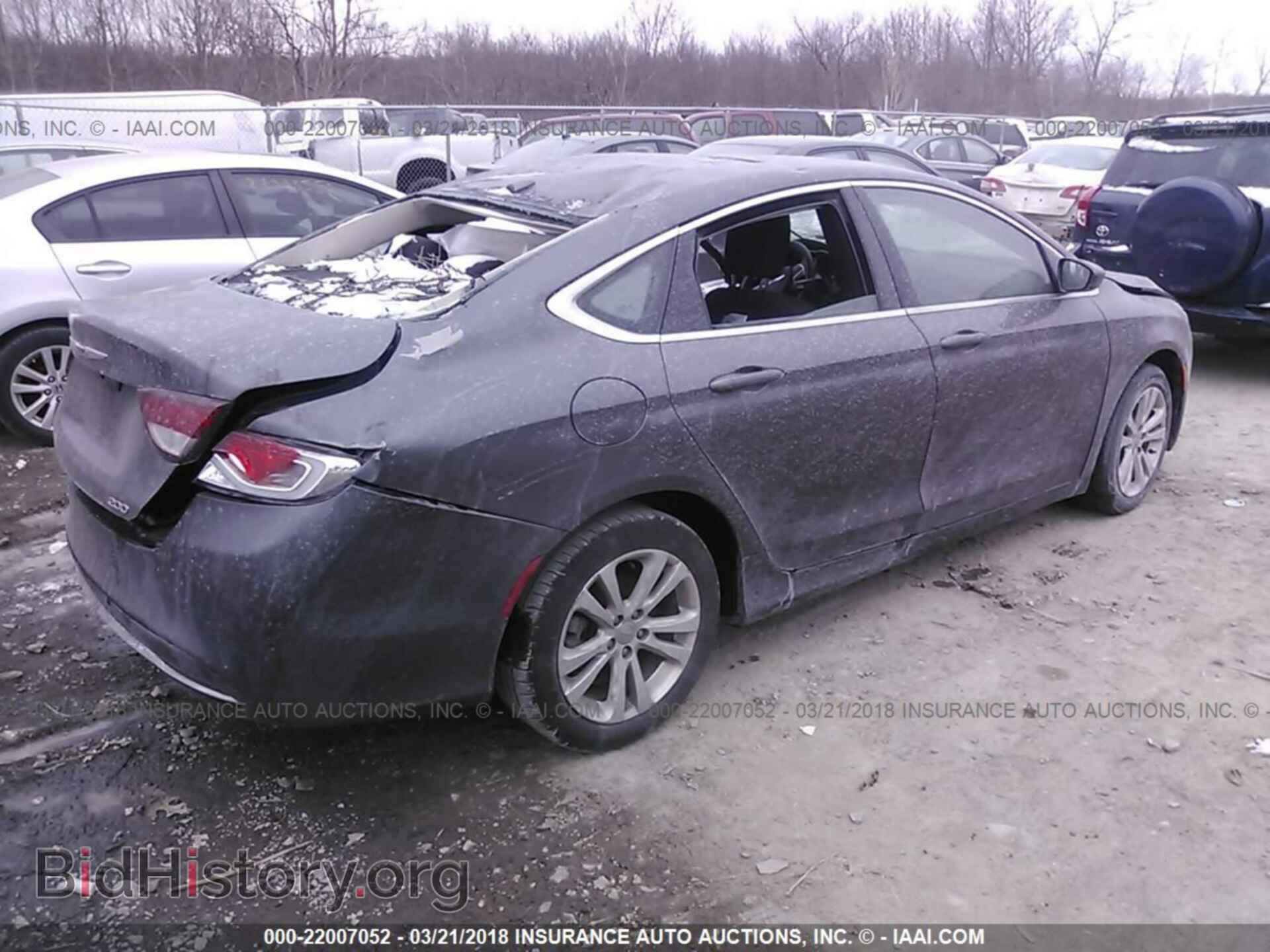 2015 Chrysler 200 - VIN: 1C3CCCAB5FN704281 - Фото 4