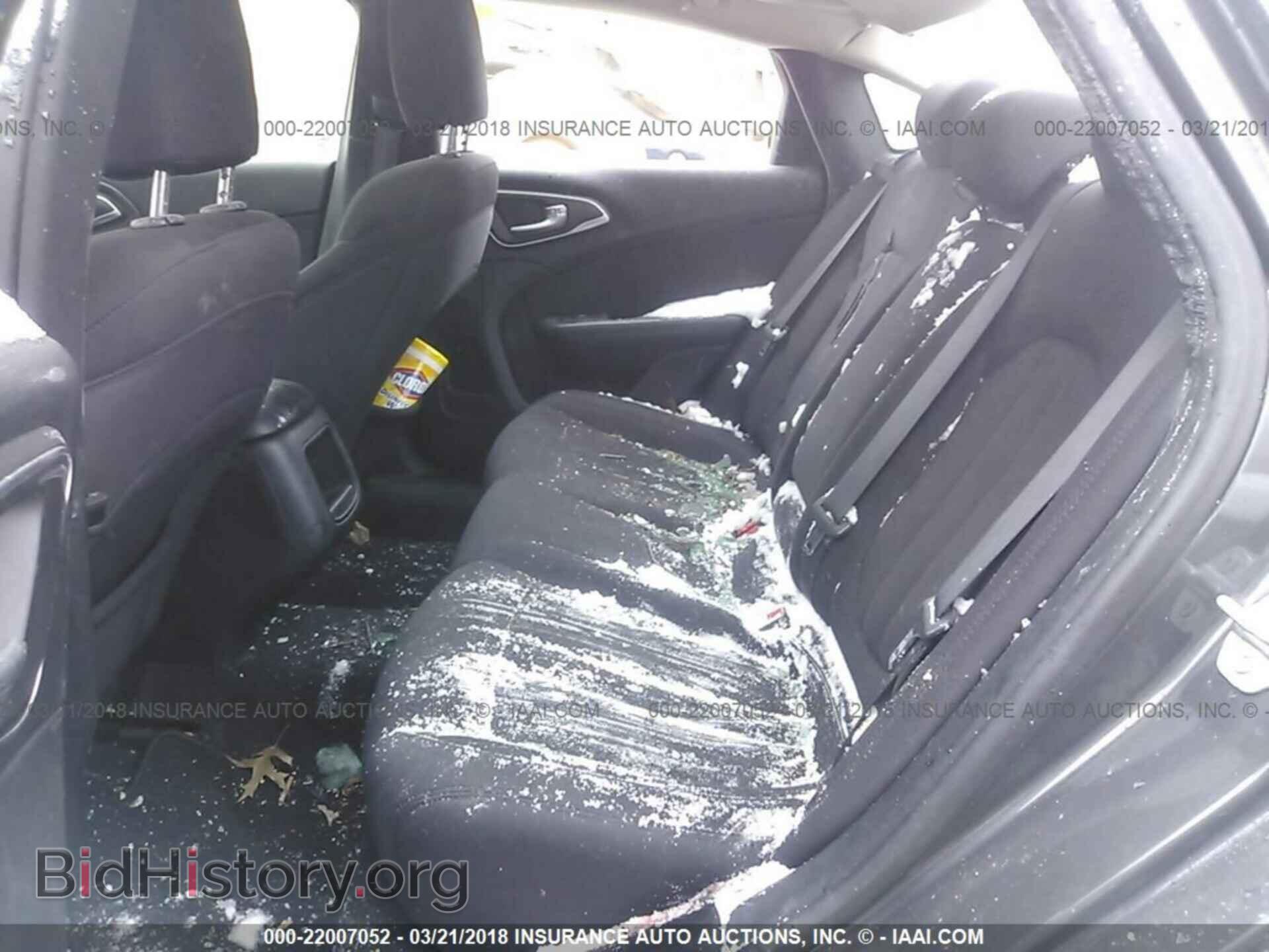2015 Chrysler 200 - VIN: 1C3CCCAB5FN704281 - Фото 8