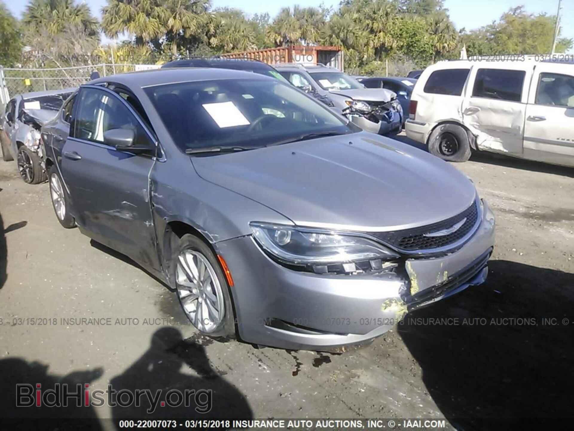 Photo 1C3CCCFB7GN182019 - Chrysler 200 2016