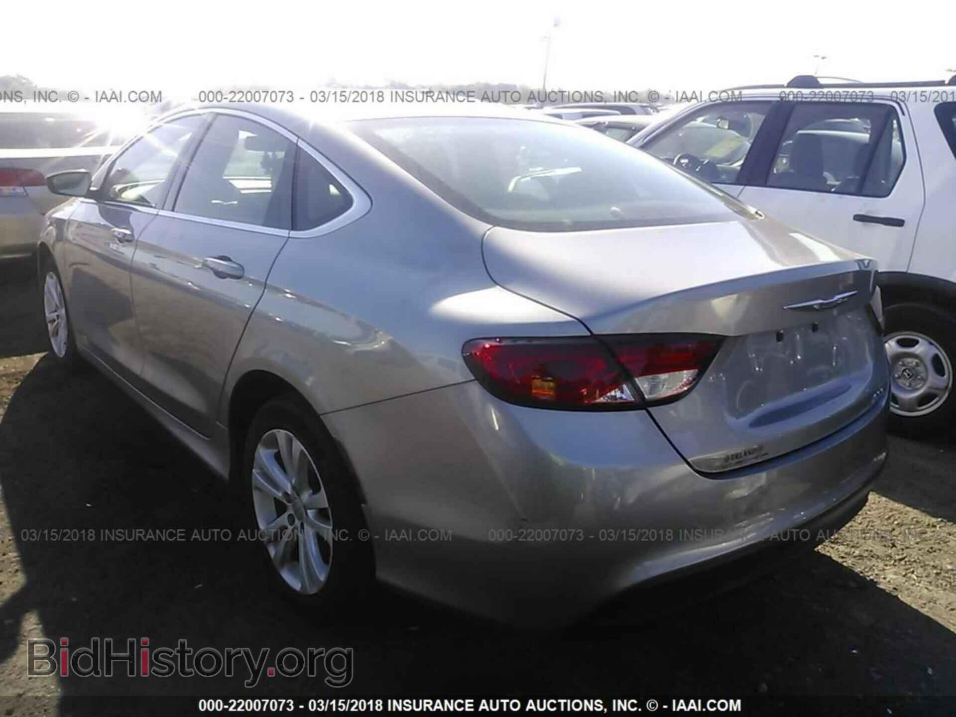 2016 Chrysler 200 - VIN: 1C3CCCFB7GN182019 - Фото 3