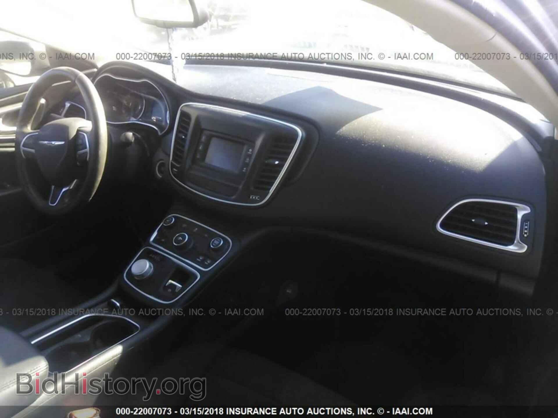 2016 Chrysler 200 - VIN: 1C3CCCFB7GN182019 - Фото 5