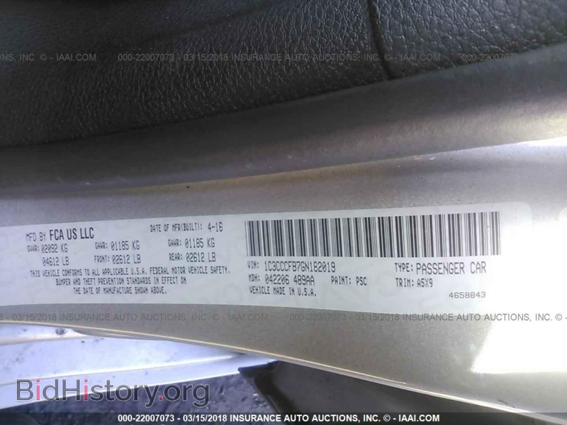 2016 Chrysler 200 - VIN: 1C3CCCFB7GN182019 - Фото 9