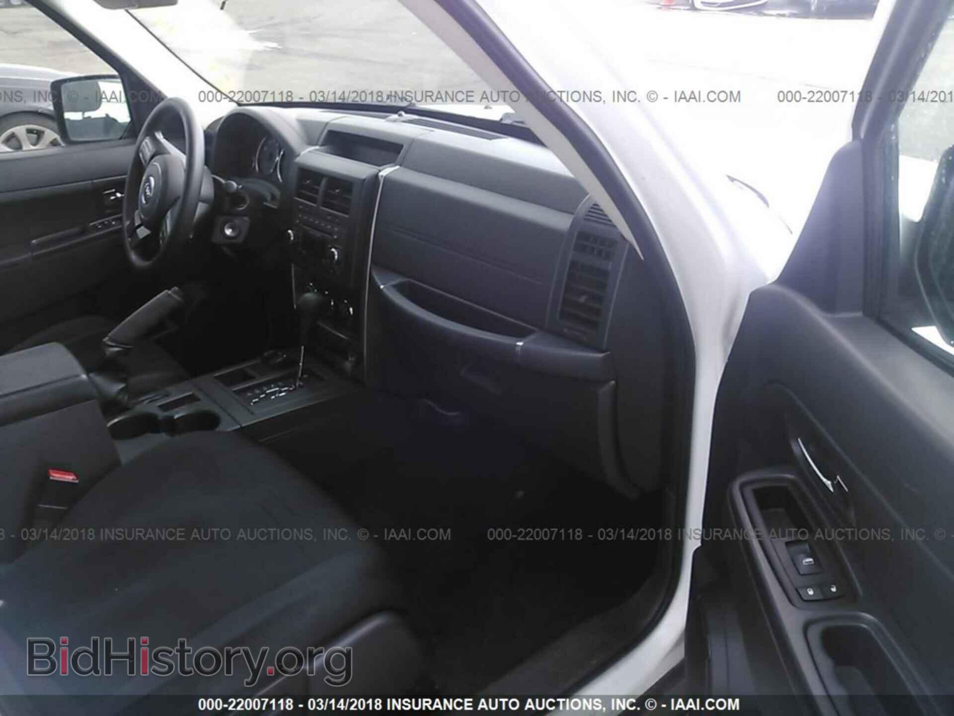 2011 Jeep Liberty - VIN: 1J4PN2GK7BW553922 - Фото 5