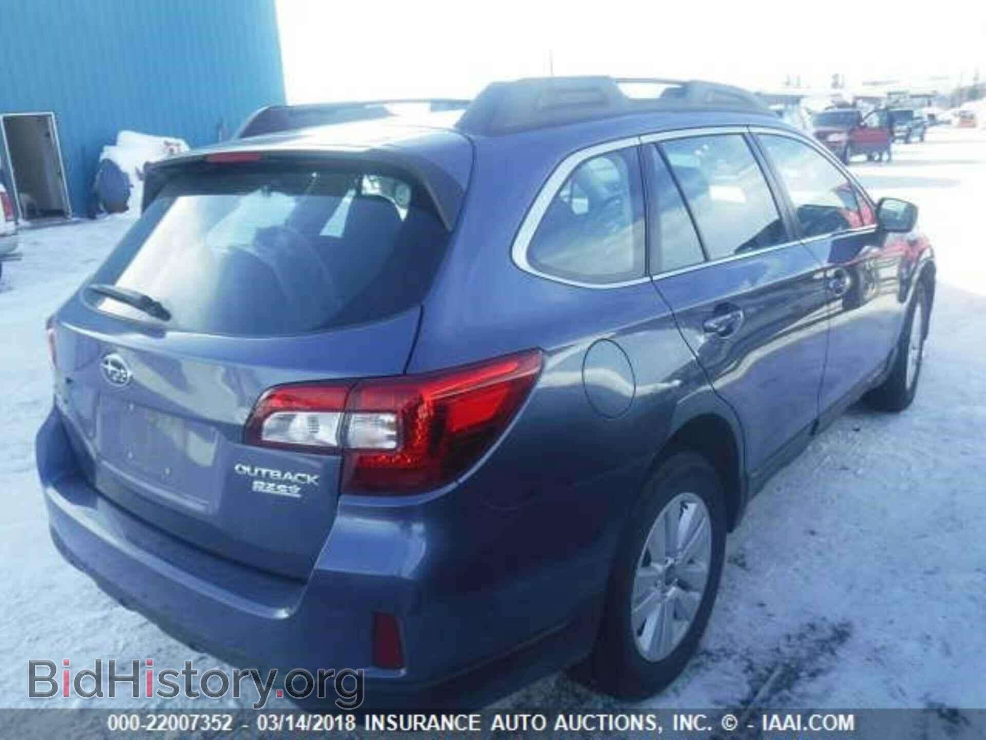 2017 Subaru Outback - VIN: 4S4BSAAC0H3357427 - Photo 4