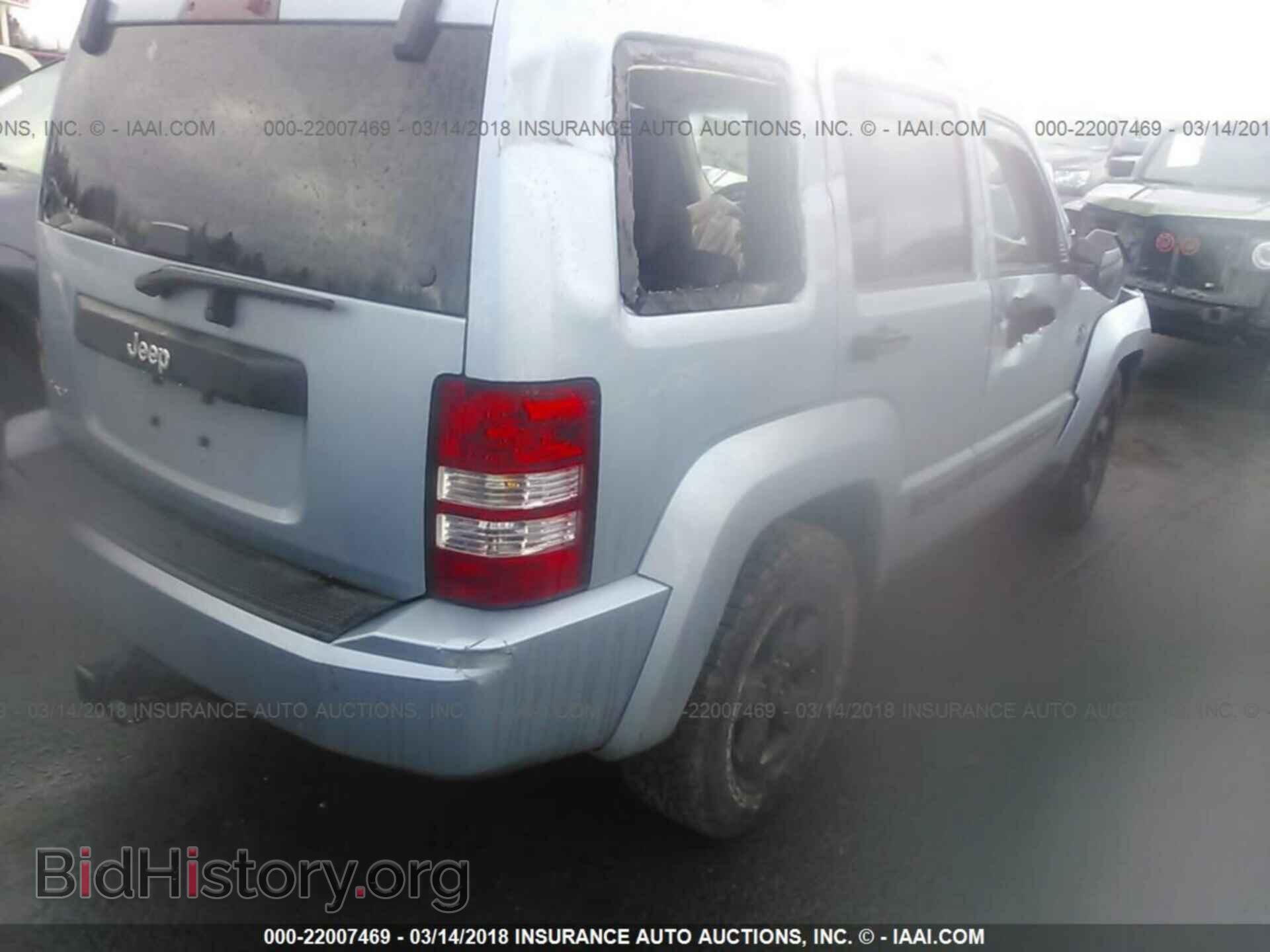2012 Jeep Liberty - VIN: 1C4PJMAK2CW132584 - Фото 4