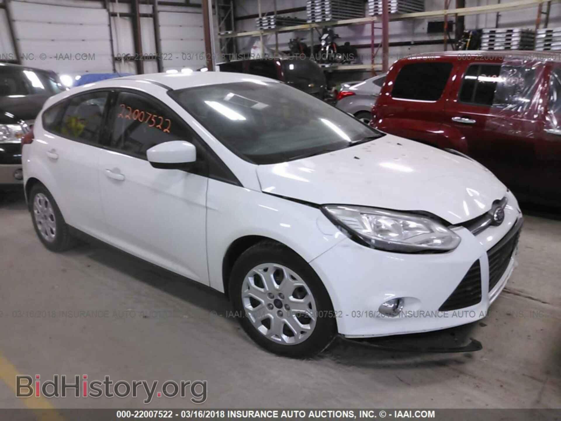 Photo 1FAHP3K28CL469554 - Ford Focus 2012