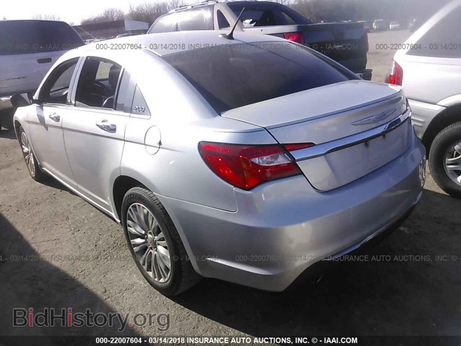 2012 Chrysler 200 - VIN: 1C3CCBCG0CN233686 - Фото 3