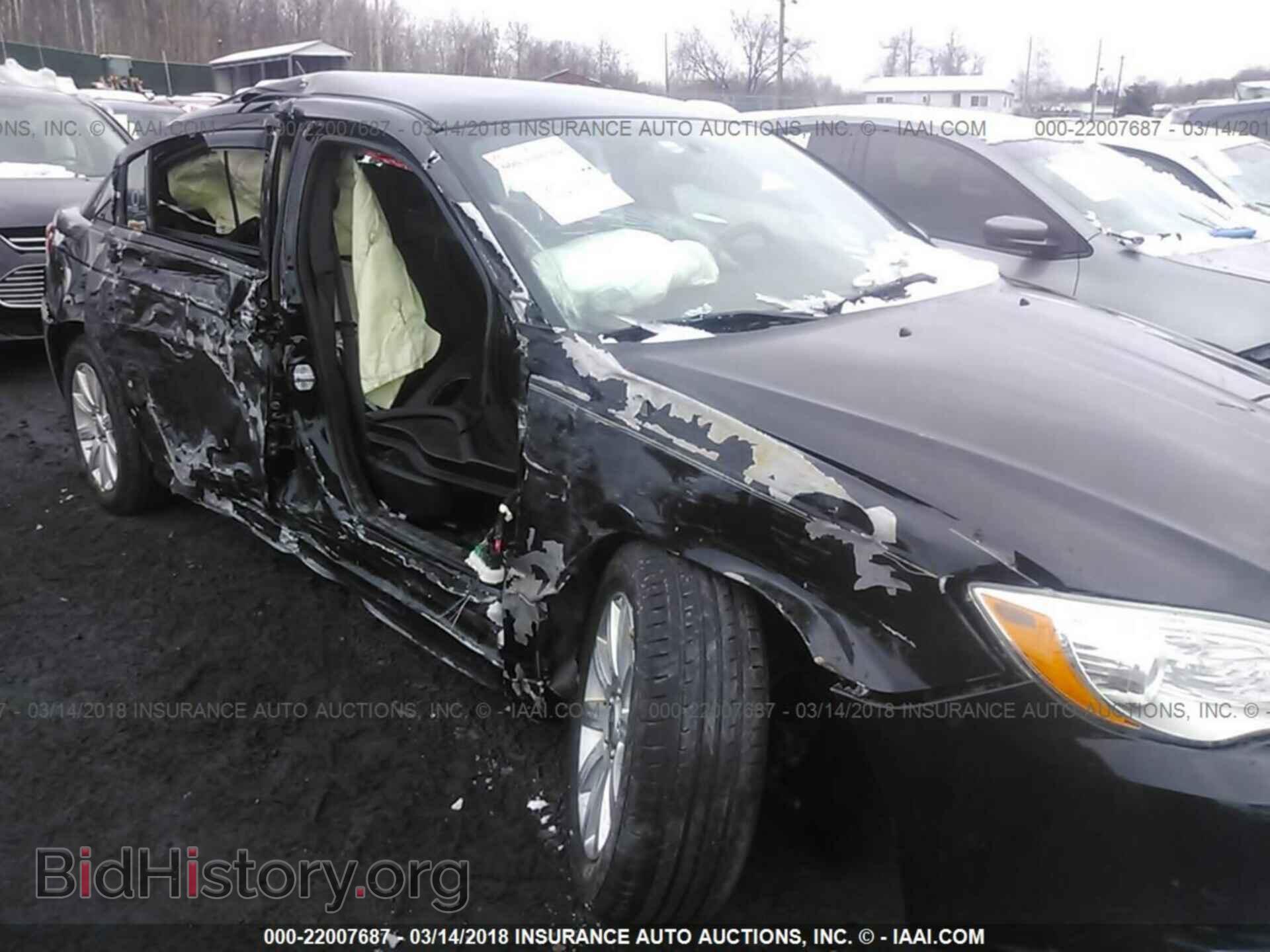 2013 Chrysler 200 - VIN: 1C3CCBBB1DN632839 - Photo 6
