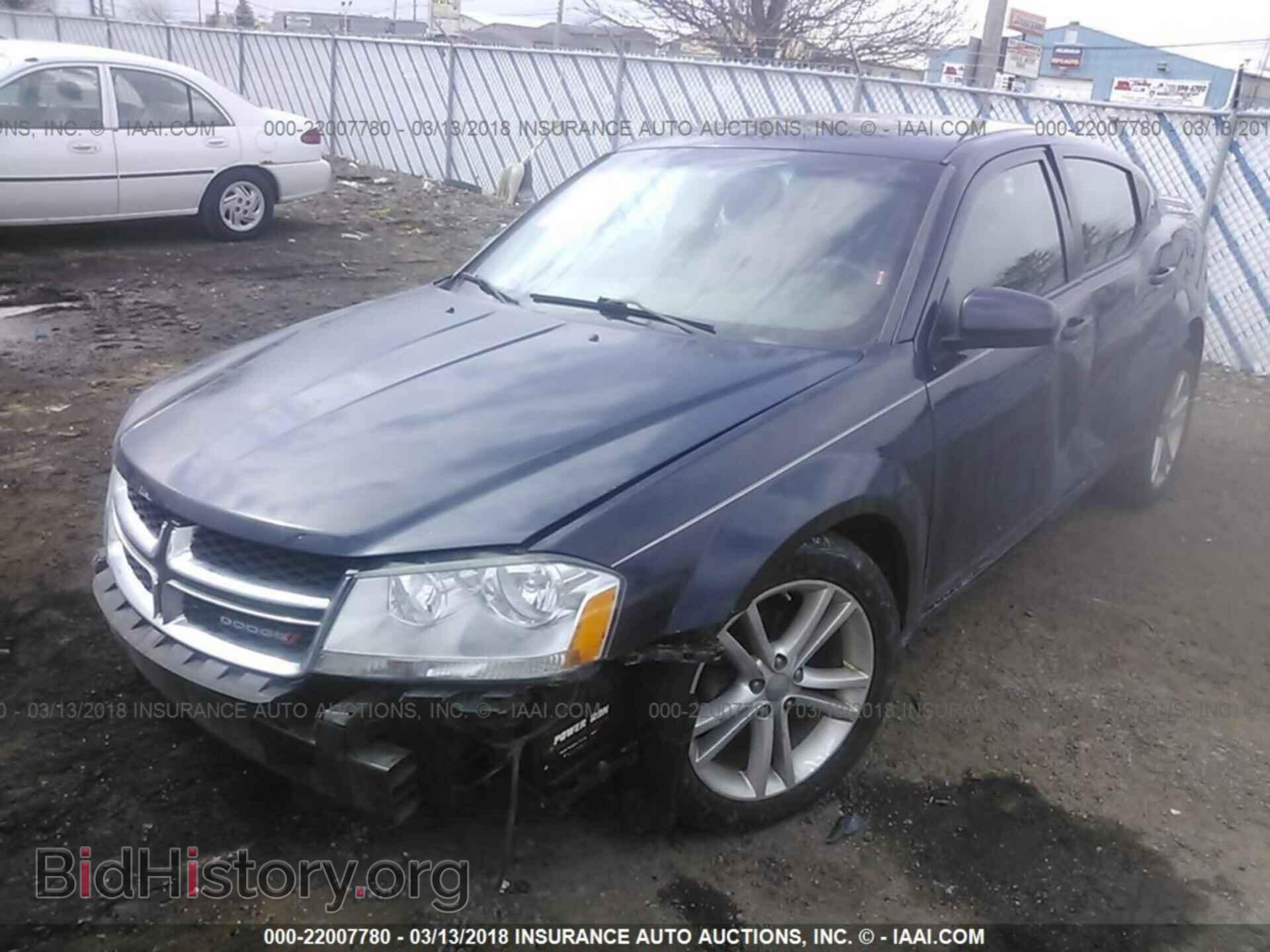 2011 Dodge Avenger - VIN: 1B3BD1FG0BN536591 - Фото 2