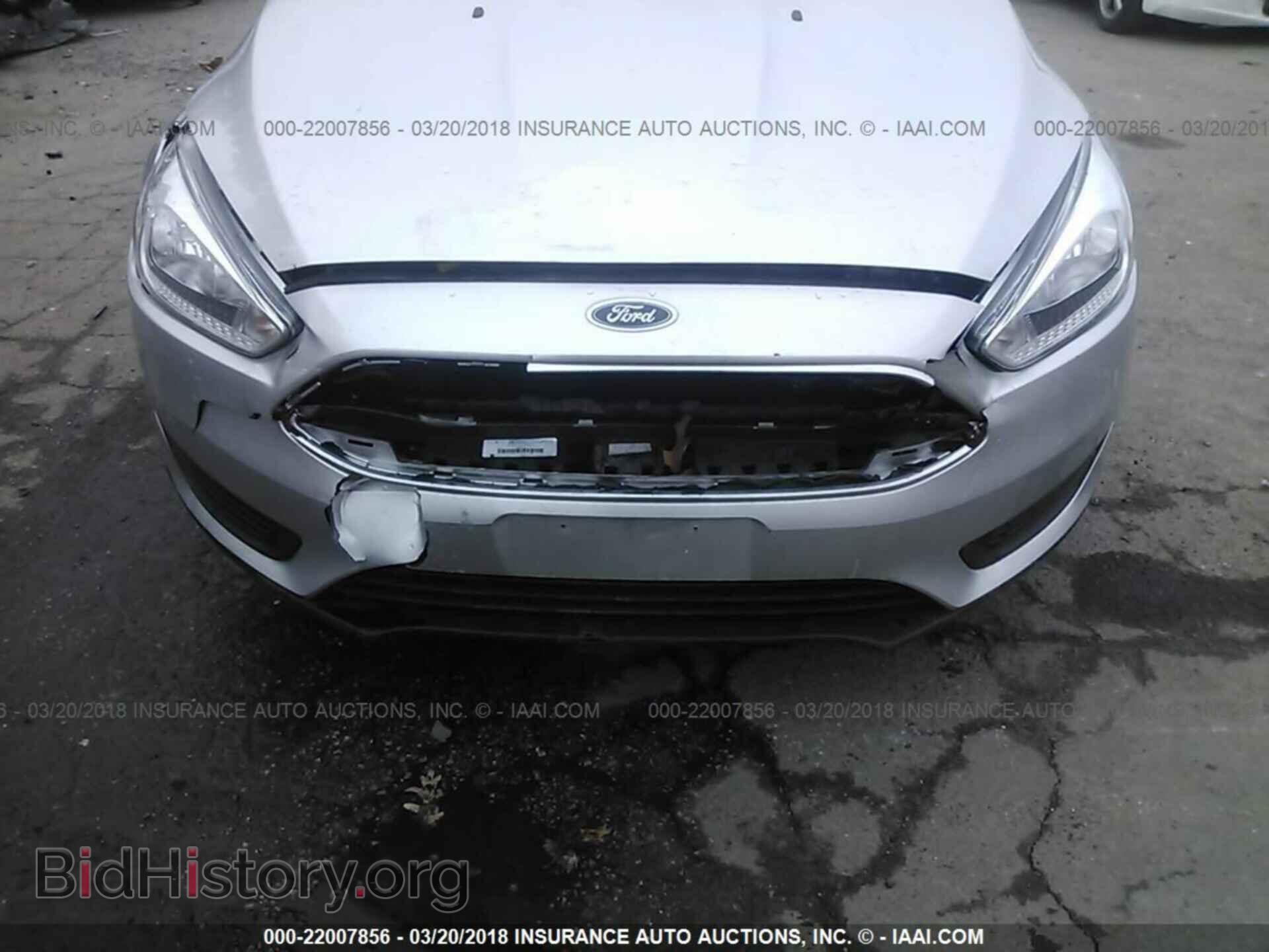 2015 Ford Focus - VIN: 1FADP3F22FL371990 - Photo 6