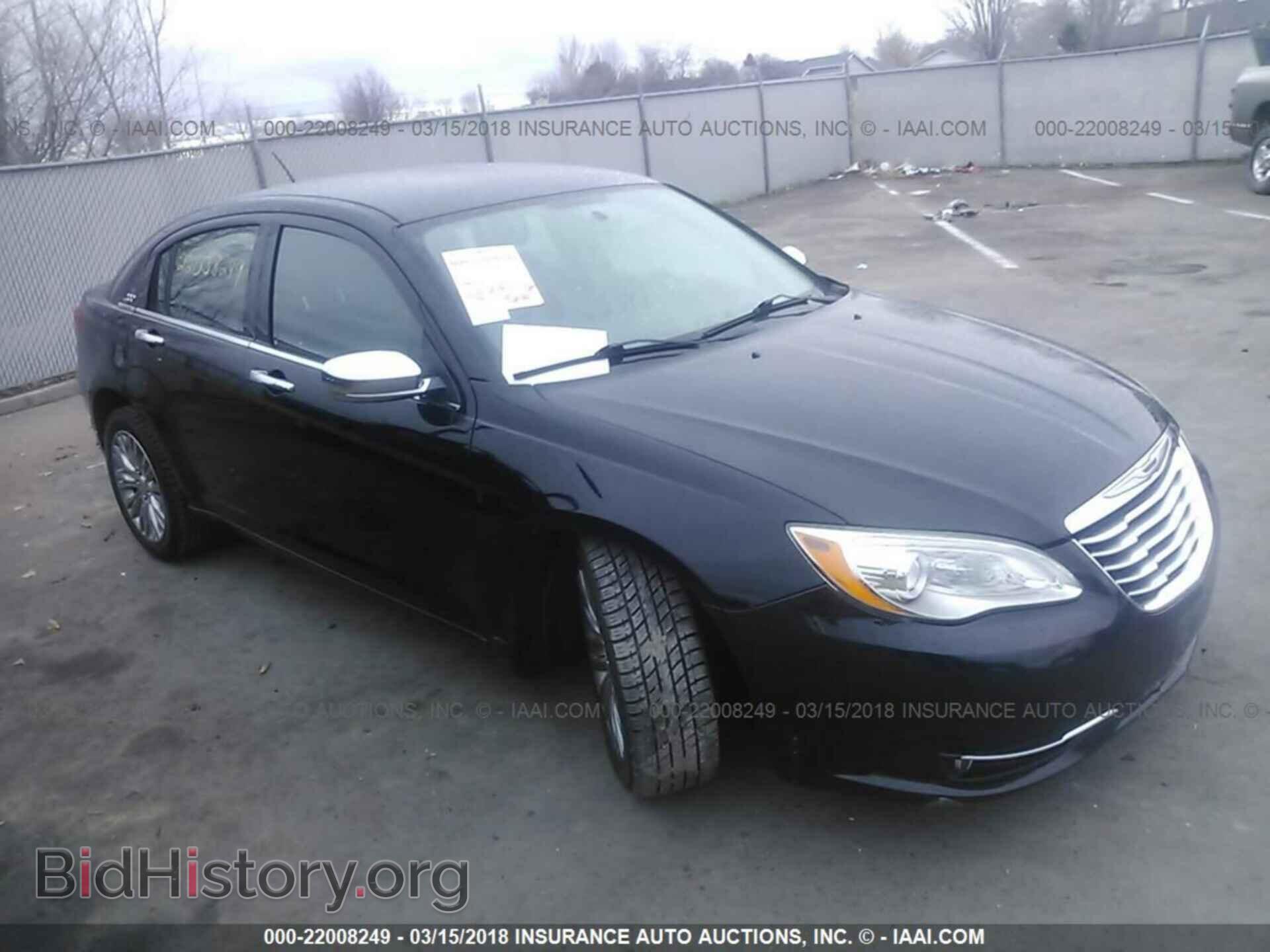 Photo 1C3CCBCG6DN550082 - Chrysler 200 2013