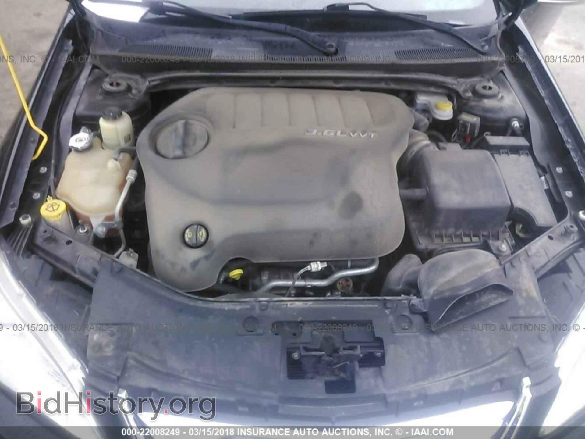 2013 Chrysler 200 - VIN: 1C3CCBCG6DN550082 - Photo 10