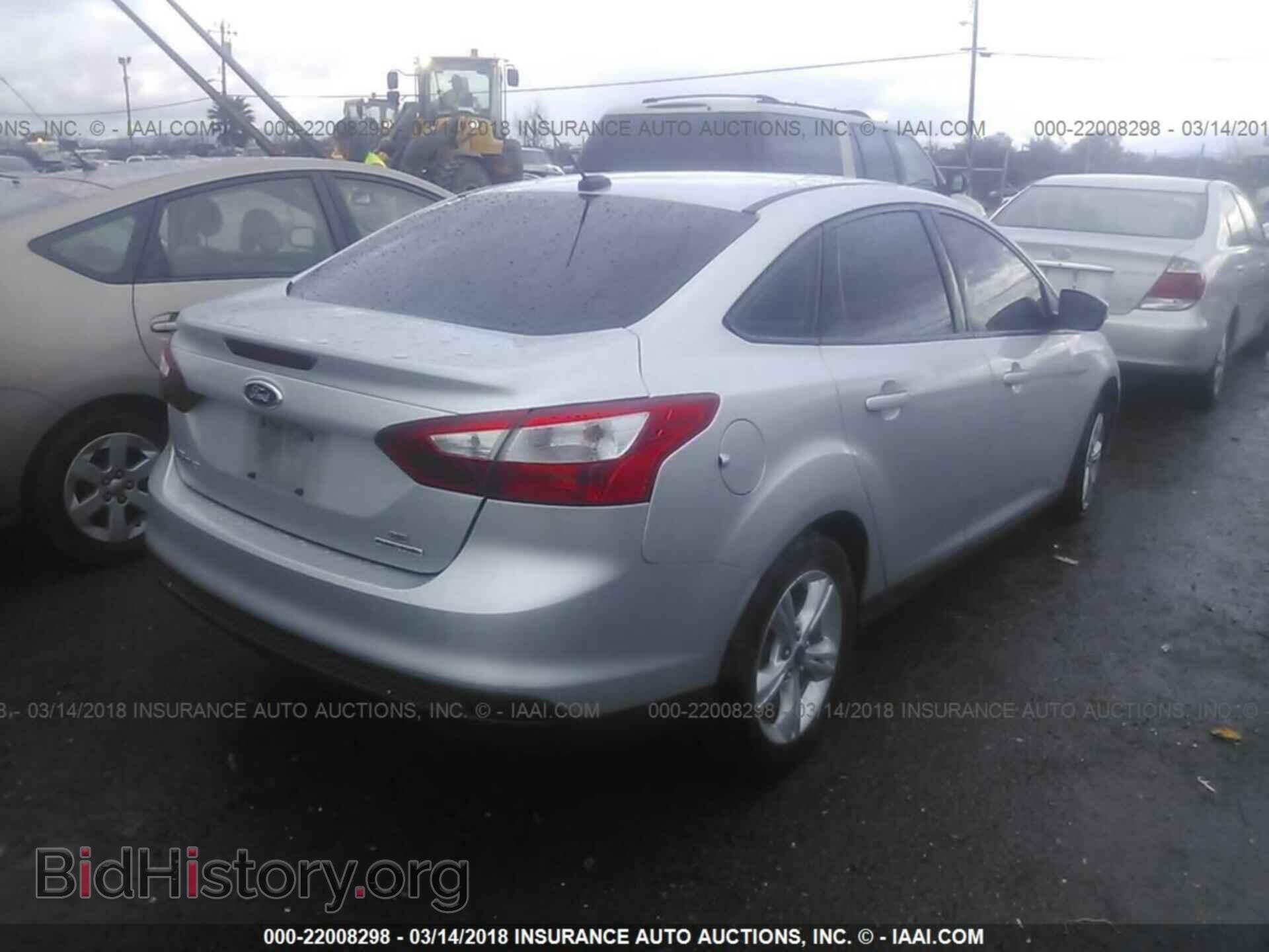 2013 Ford Focus - VIN: 1FADP3F27DL247095 - Photo 4