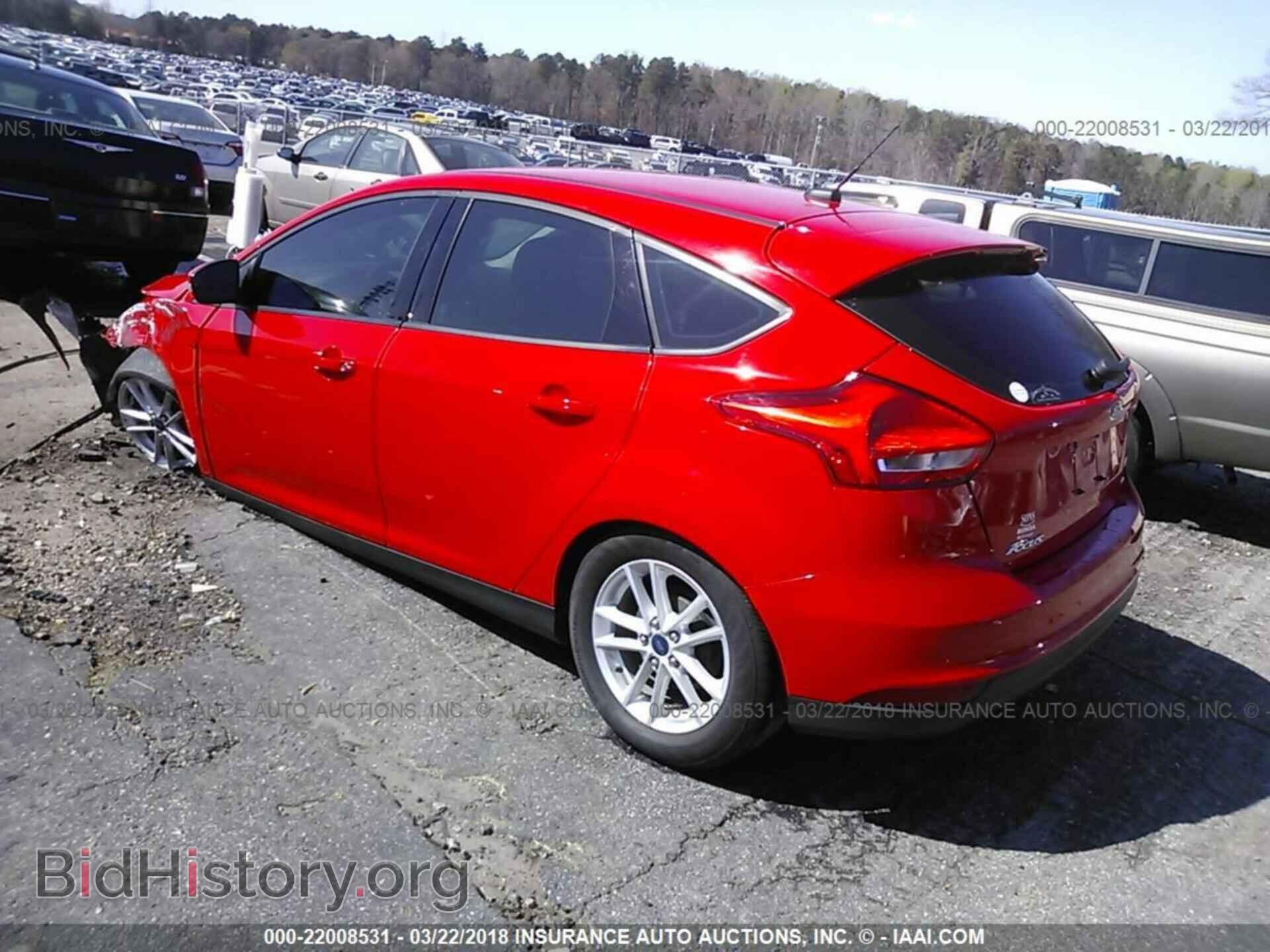 2015 Ford Focus - VIN: 1FADP3K2XFL315575 - Photo 3