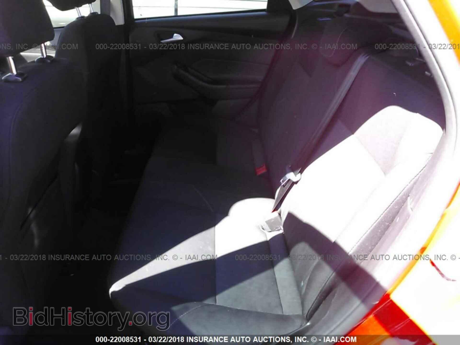 2015 Ford Focus - VIN: 1FADP3K2XFL315575 - Photo 8