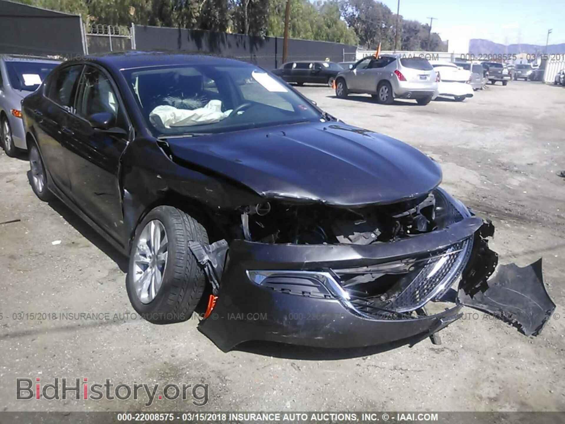Photo 1C3CCCAB2FN602047 - Chrysler 200 2015