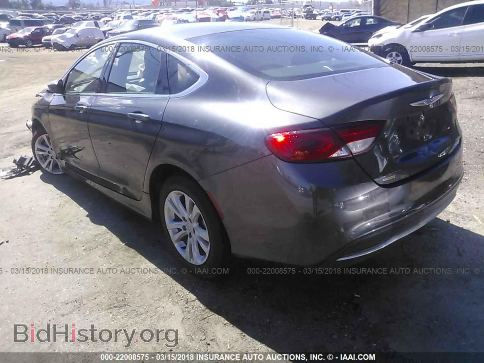 2015 Chrysler 200 - VIN: 1C3CCCAB2FN602047 - Photo 3