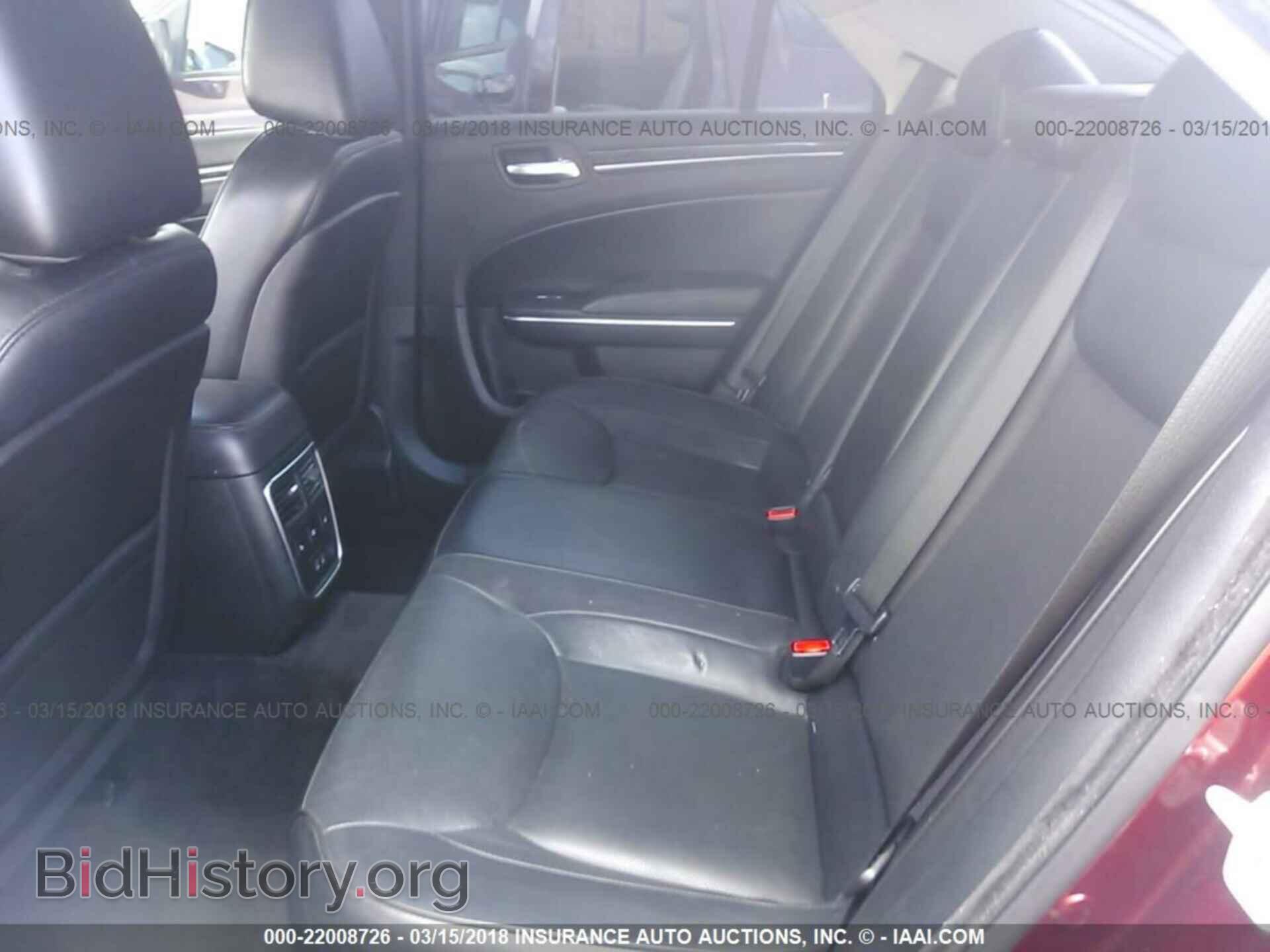 2016 Chrysler 300c - VIN: 2C3CCAEG5GH273445 - Фото 8