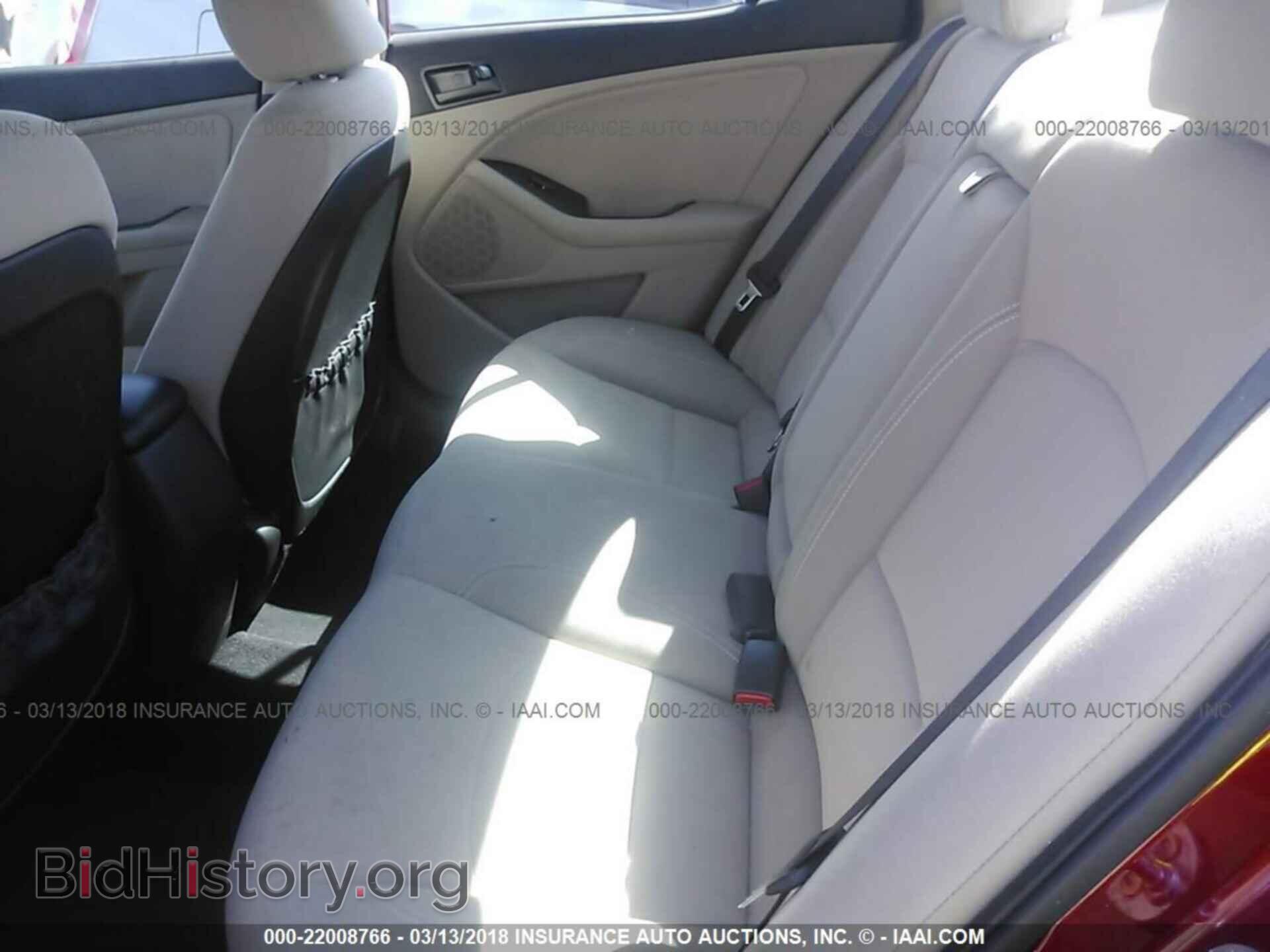 2013 Kia Optima - VIN: 5XXGM4A76DG144209 - Photo 8