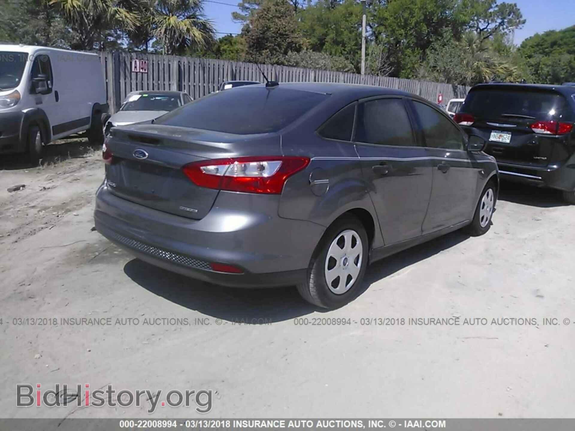 2013 Ford Focus - VIN: 1FADP3E26DL225316 - Photo 4