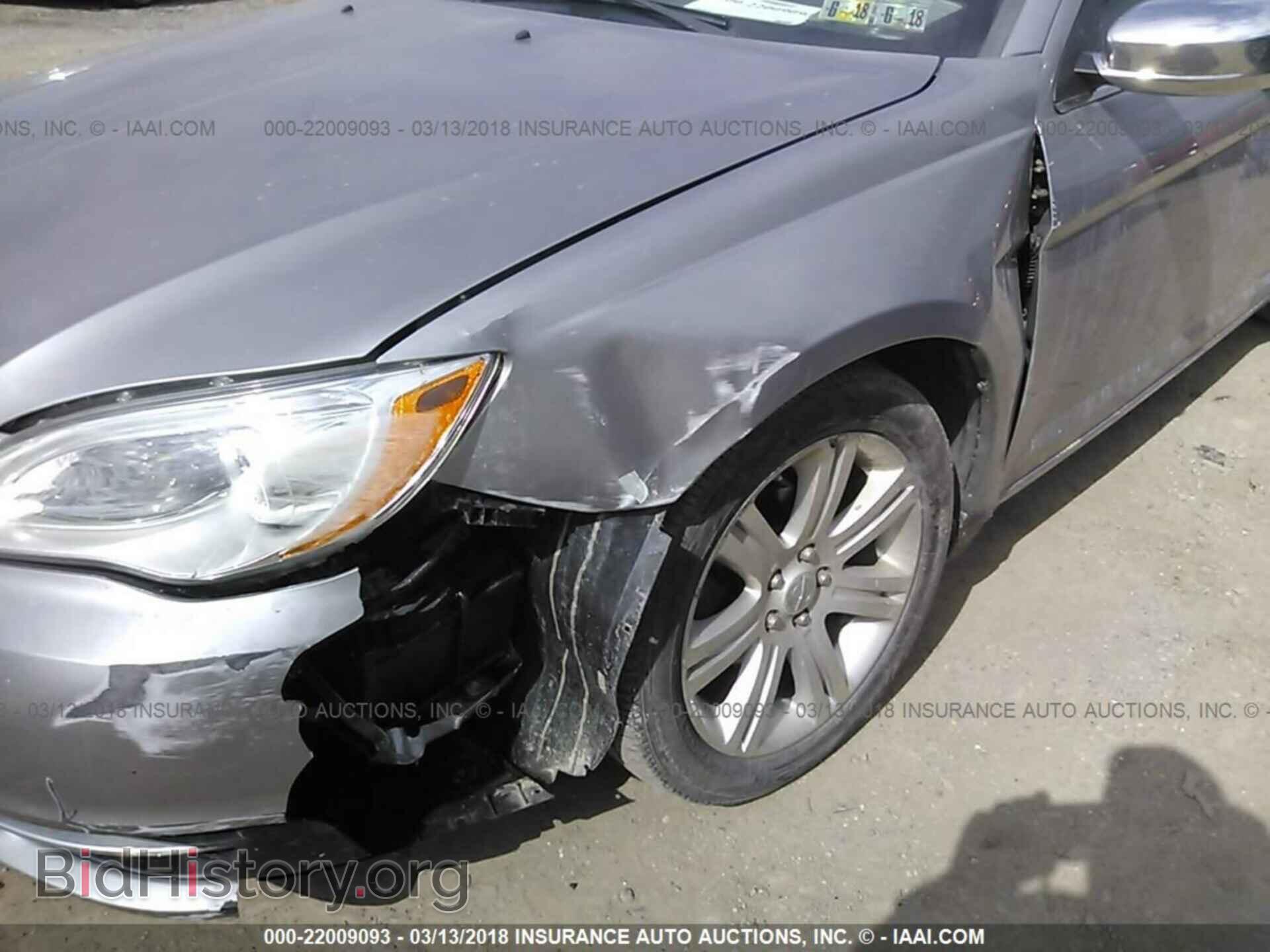 2013 Chrysler 200 - VIN: 1C3CCBBB8DN696117 - Photo 6