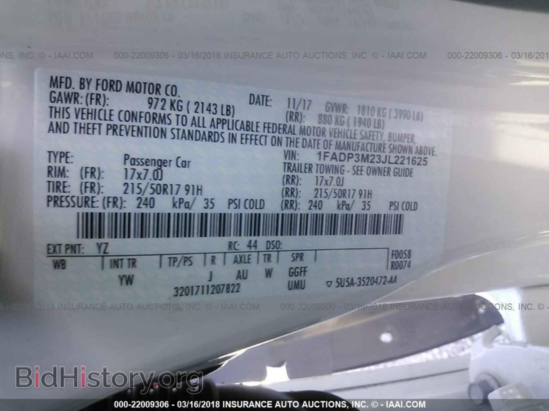 2018 Ford Focus - VIN: 1FADP3M23JL221625 - Фото 9