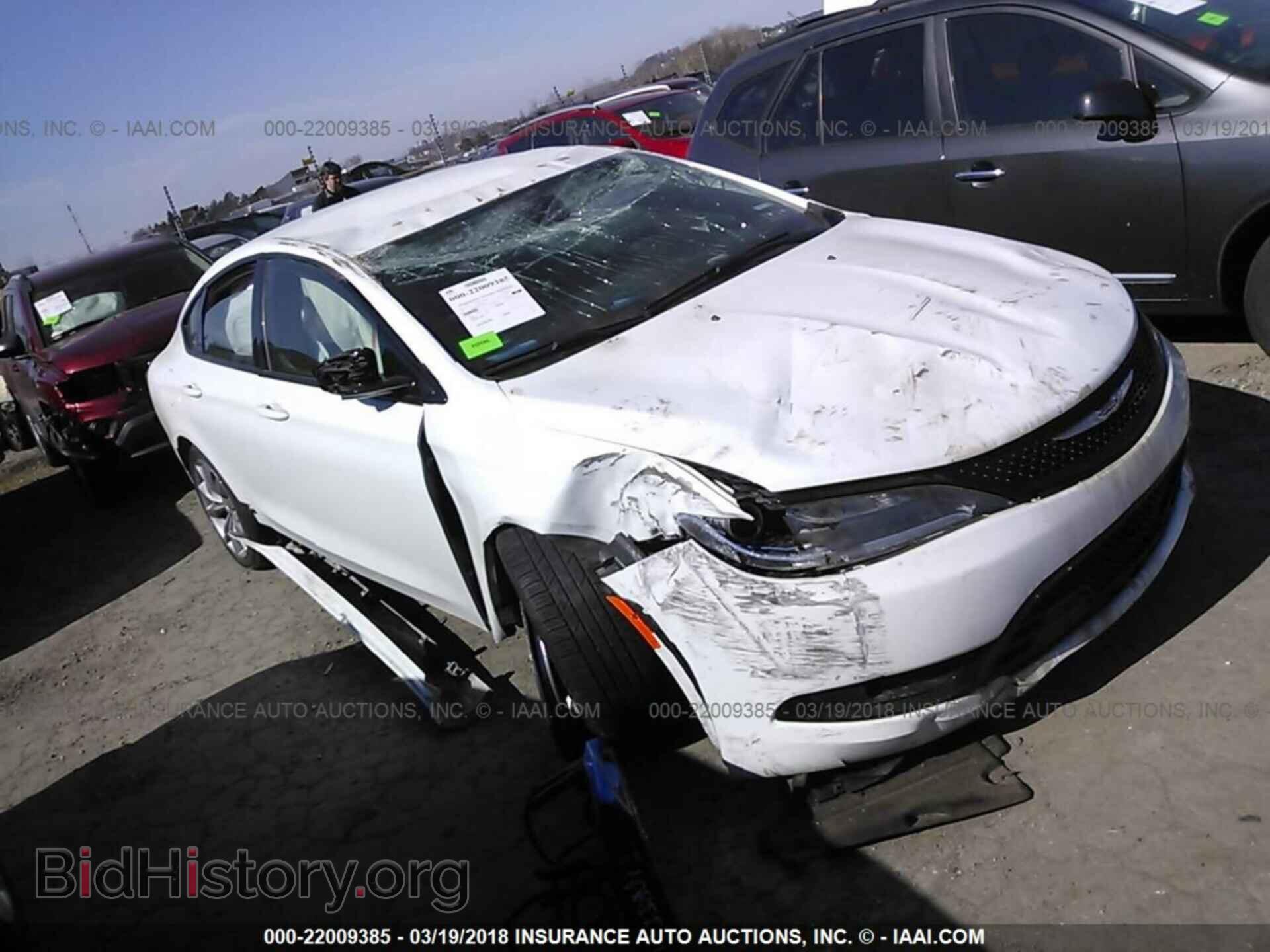 Photo 1C3CCCBB8FN584846 - Chrysler 200 2015
