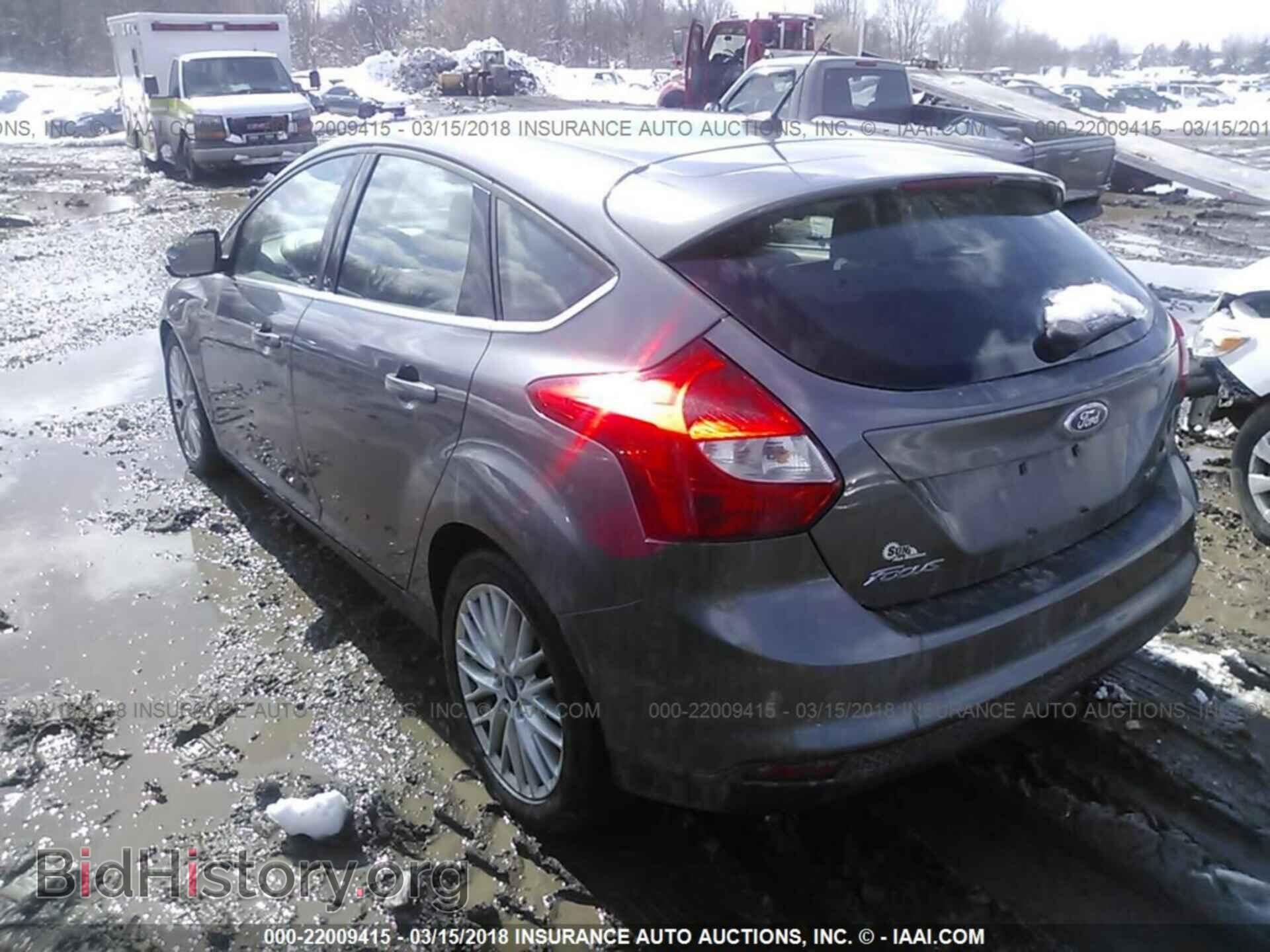 2012 Ford Focus - VIN: 1FAHP3M2XCL180088 - Фото 3