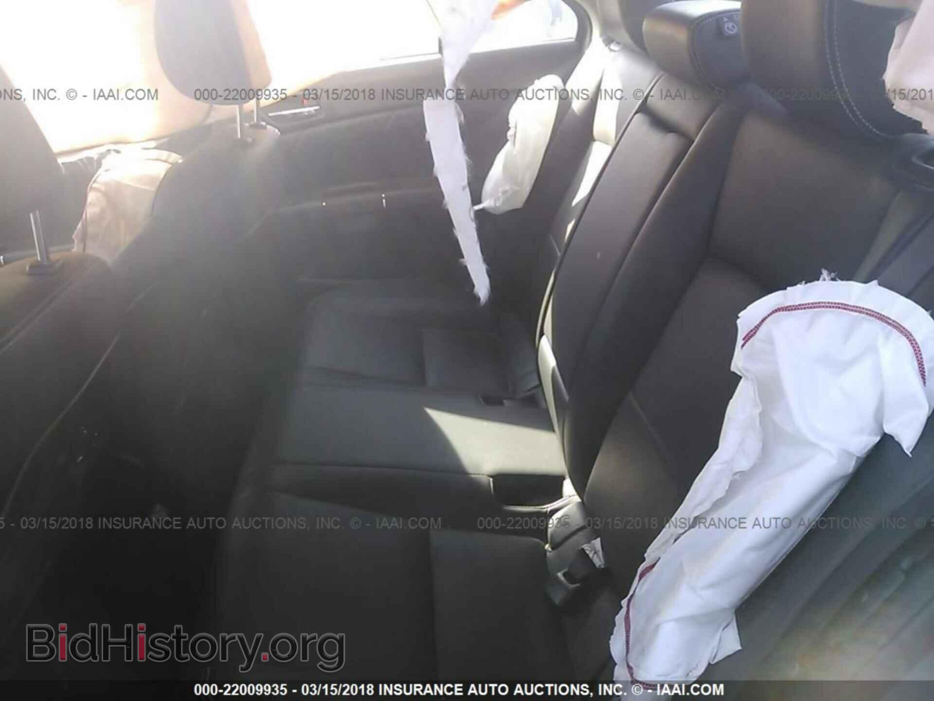 2011 Suzuki Kizashi - VIN: JS2RF9A87B6110807 - Photo 8