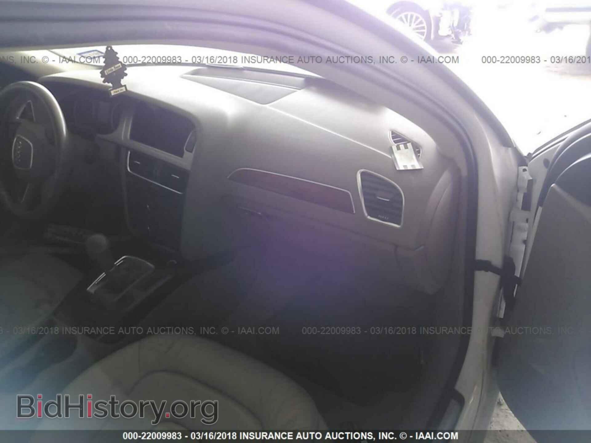 2011 Audi A4 - VIN: WAUAFAFL8BN035088 - Фото 5