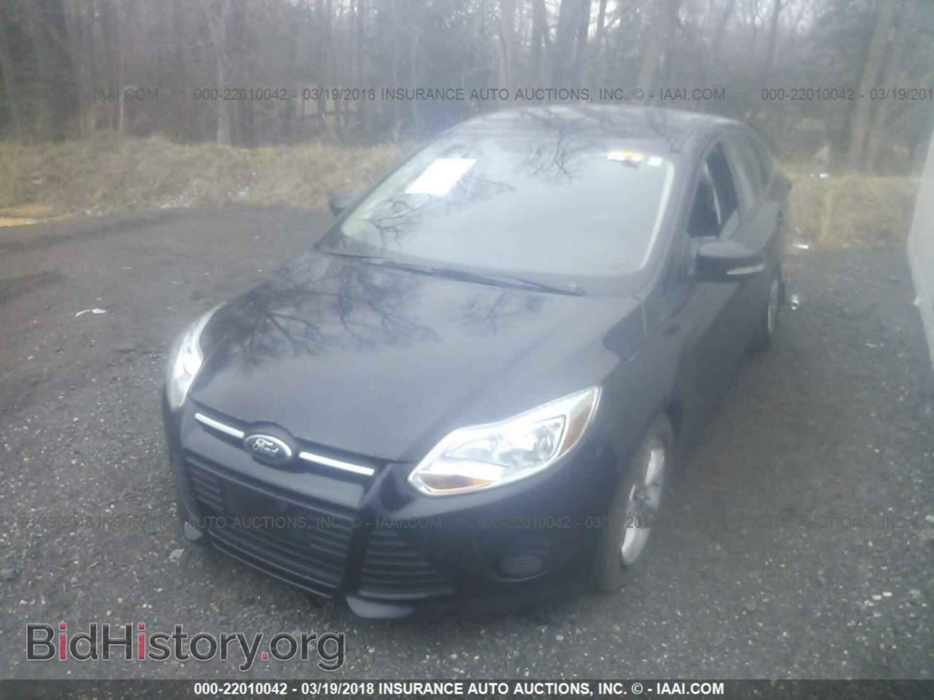 2013 Ford Focus - VIN: 1FADP3F27DL166677 - Photo 2