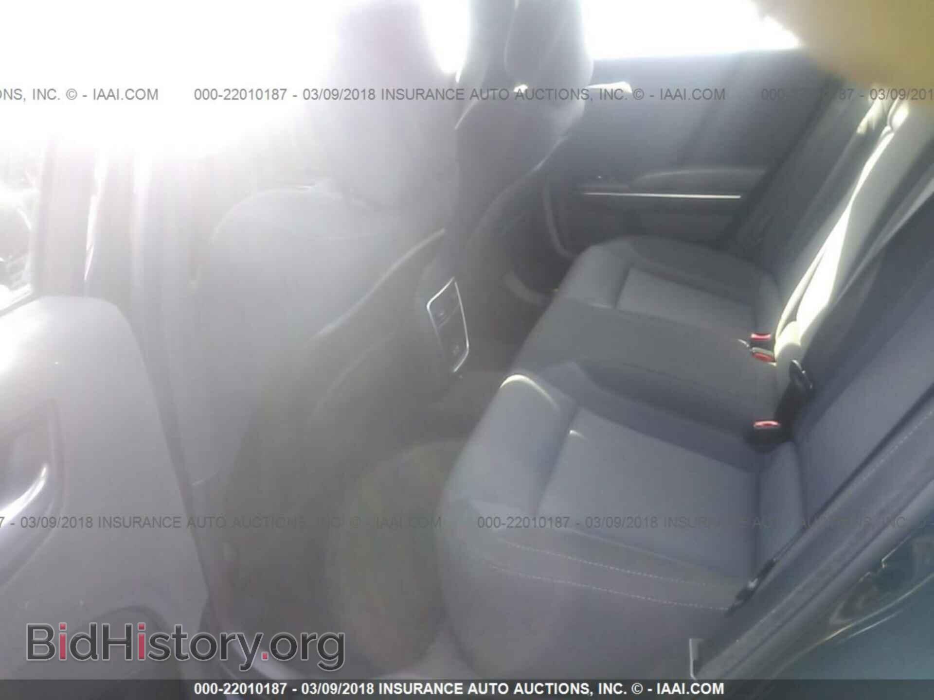 2017 Dodge Charger - VIN: 2C3CDXJG9HH566076 - Фото 8