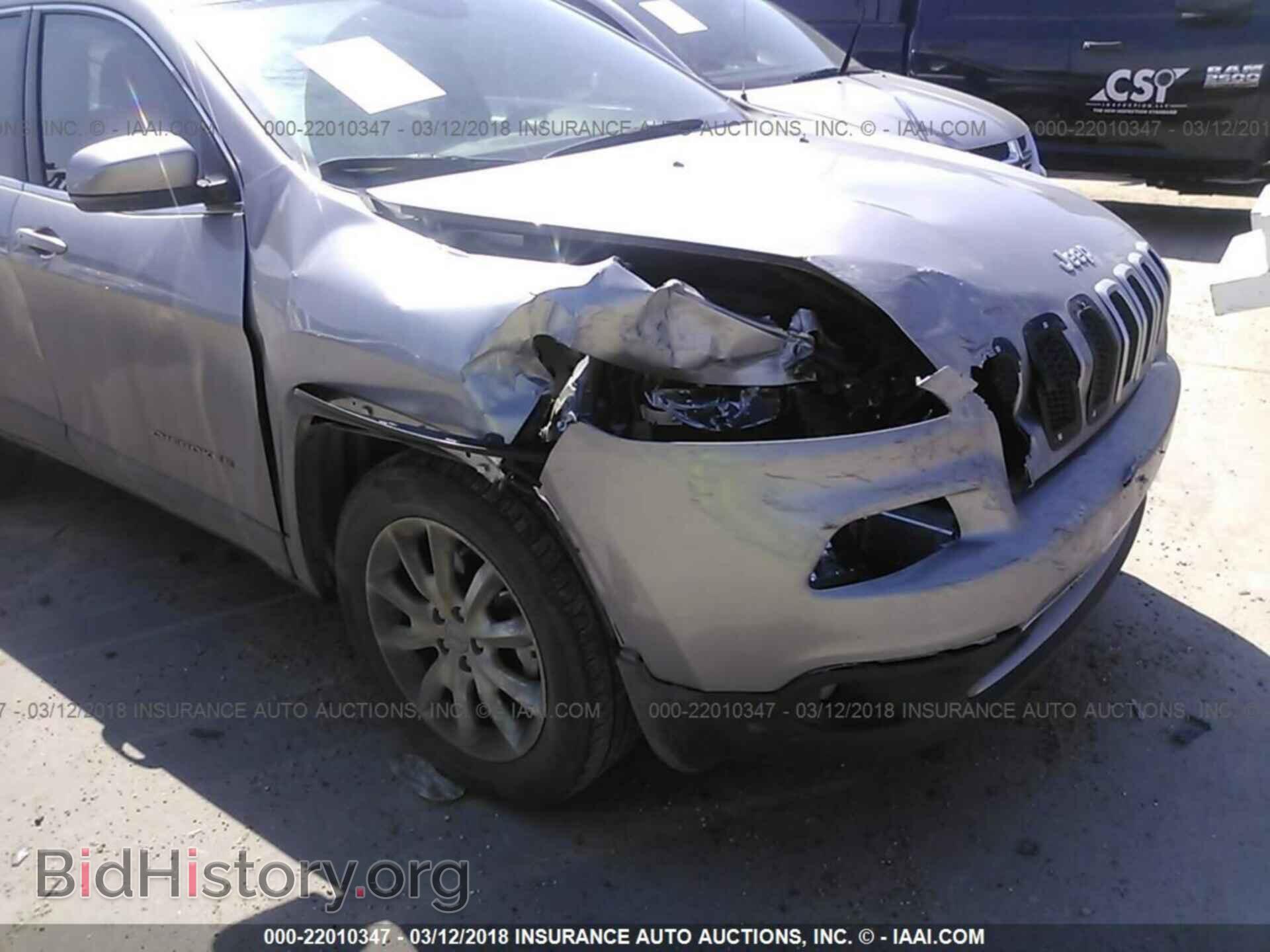 2017 Jeep Cherokee - VIN: 1C4PJMDBXHW519161 - Photo 6