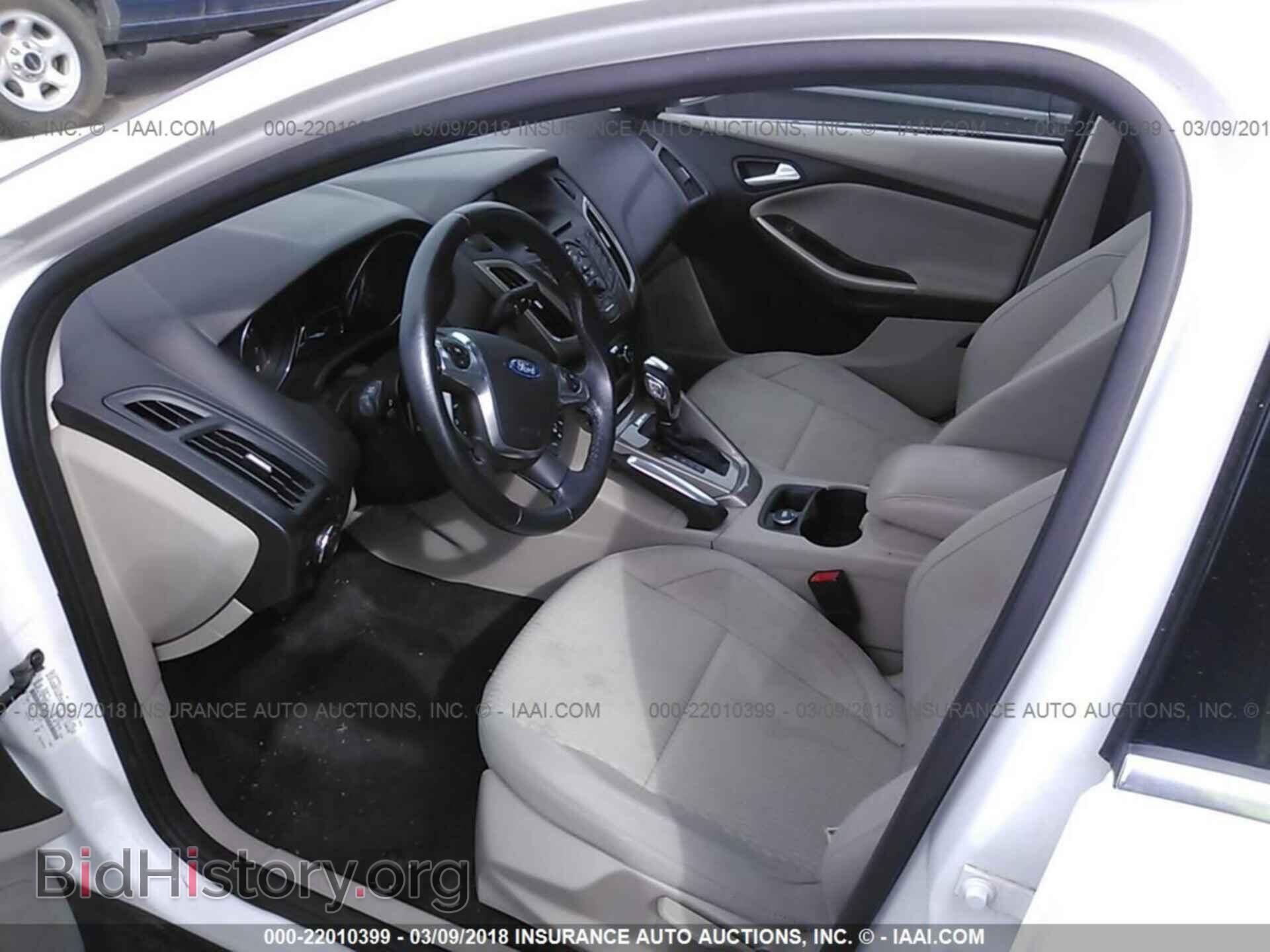 2012 Ford Focus - VIN: 1FAHP3H21CL337890 - Photo 5